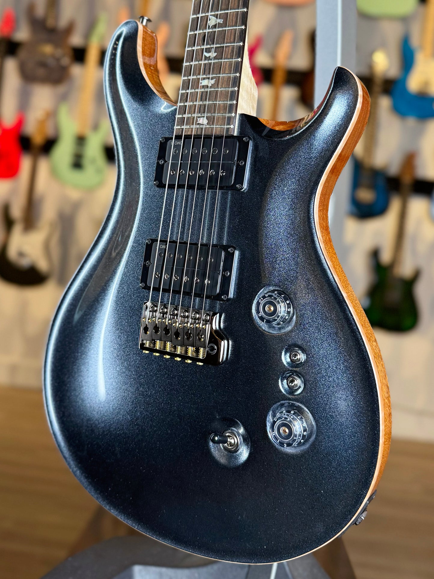 PRS Custom 24-08 Wood Library Sprayer's Choice | Gunmetal Grey Sparkle/Natural Back