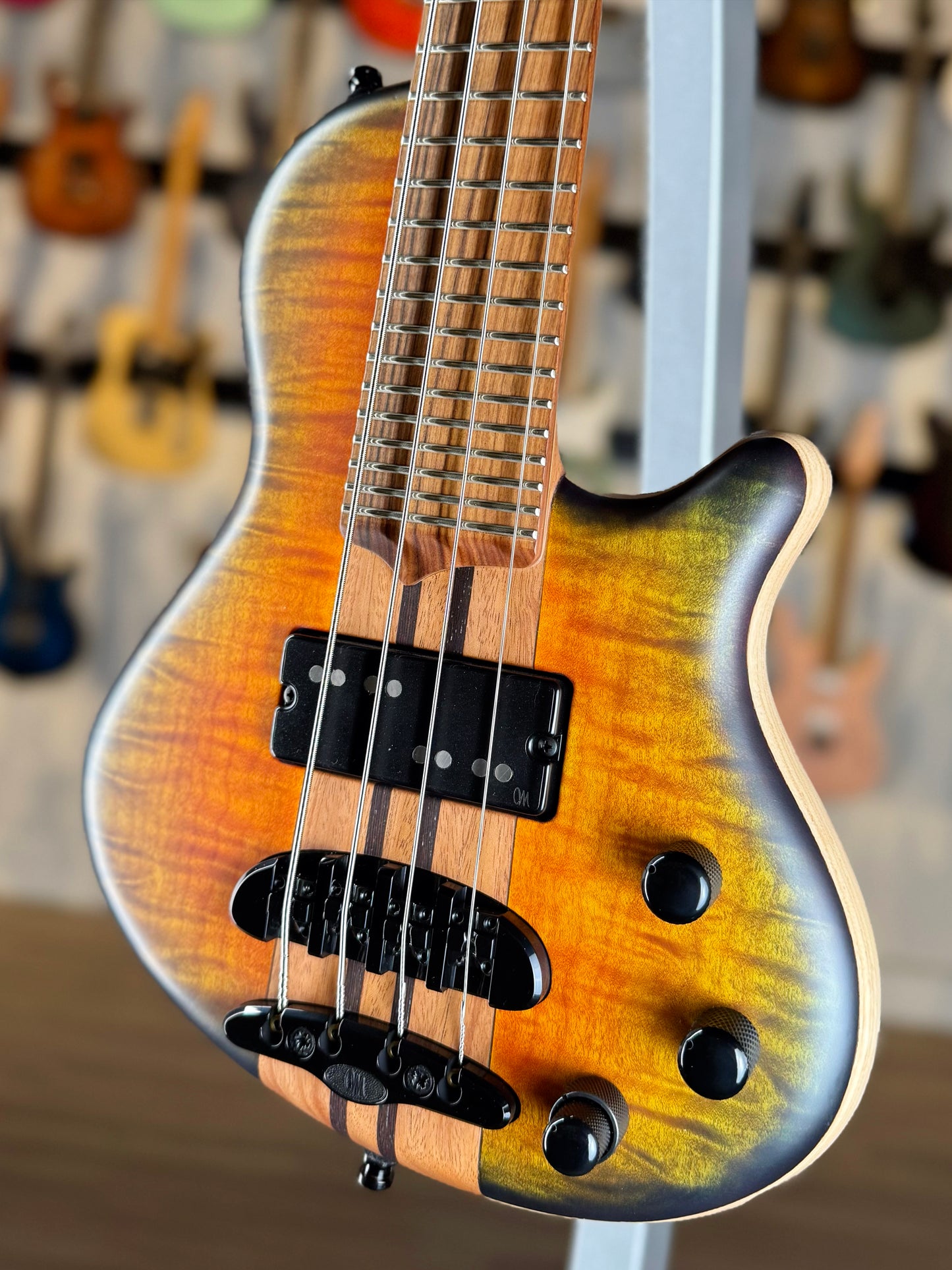 Mayones Cali 4 | Amber Olive Burst Custom Color