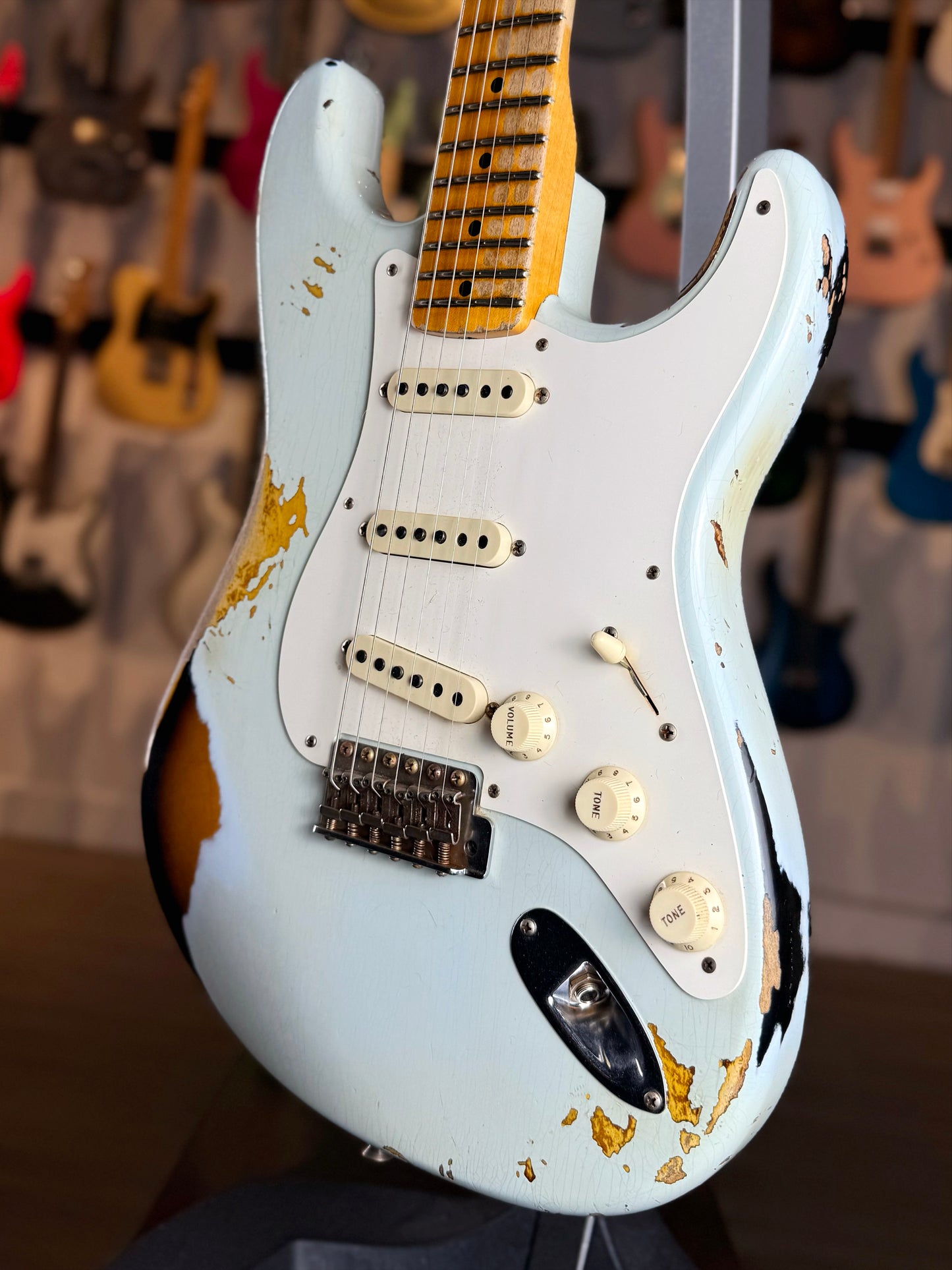 Fender Custom Shop Stratocaster '58 NAMM Limited Edition | Super Faded Aged Sonic Blue Over 2 Color Sunburst