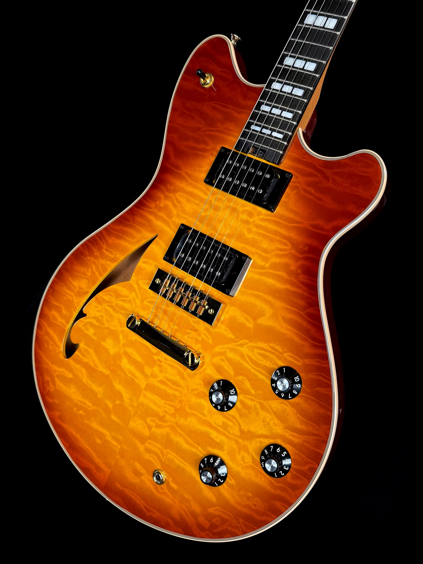 EVH SA-126 Special, QM | Tobacco Burst