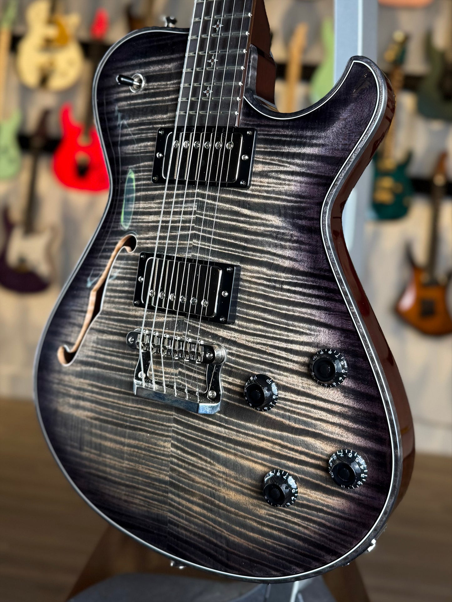 Knaggs Kenai HB T1 | Charcoal Burst