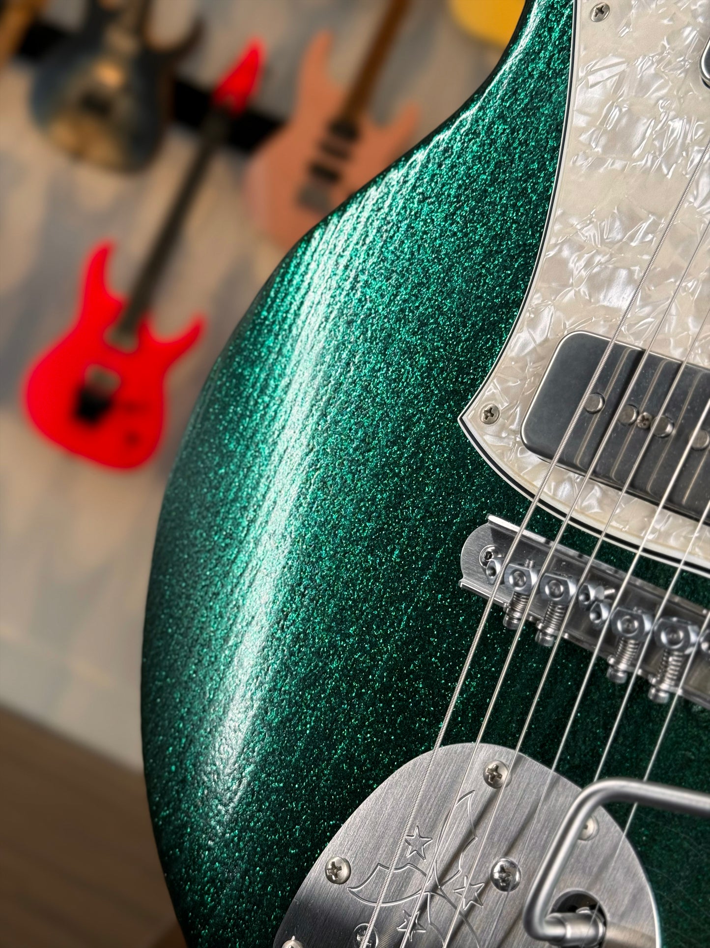 Novo Guitars Serus J Custom | Matrix Sparkle