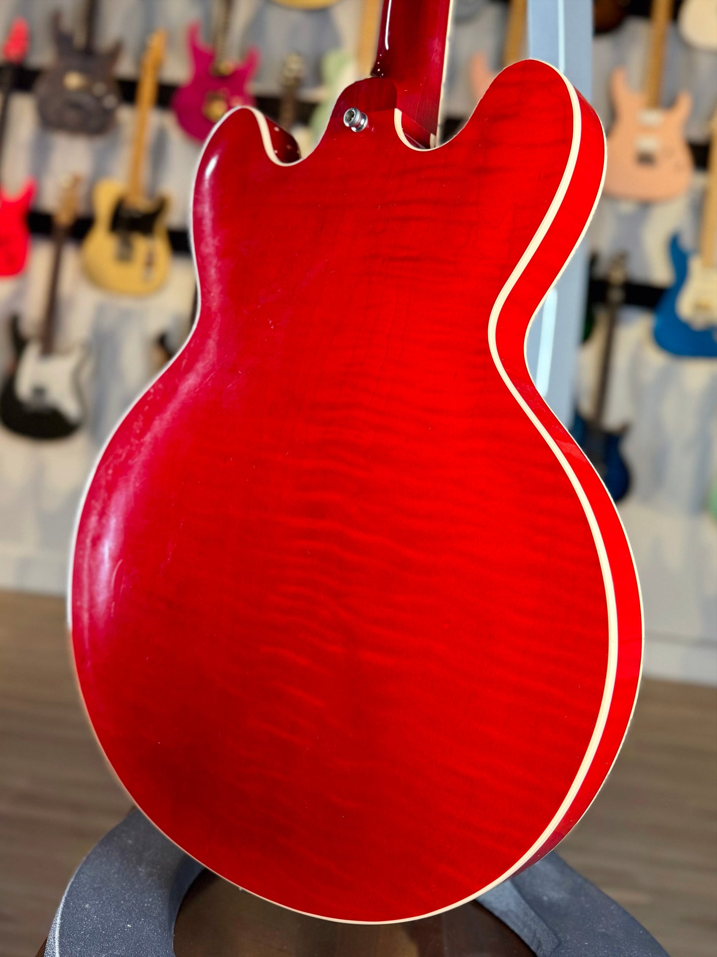 Gibson Custom Shop ES-335 | Cherry Red Flame Maple