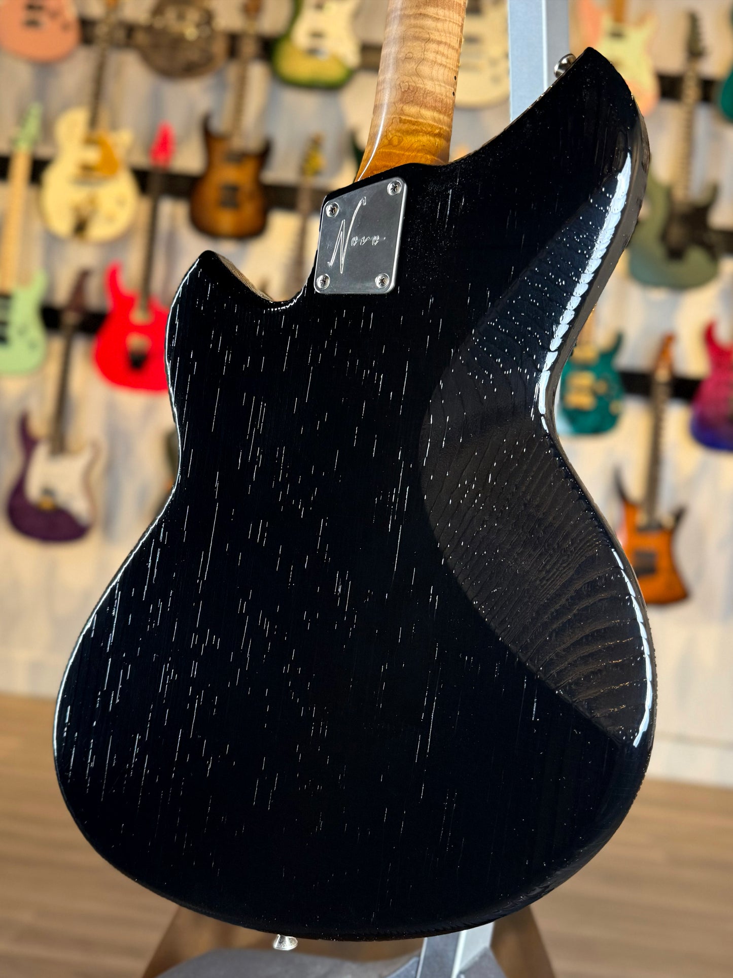Novo Guitars Serus J HH Custom | Bull Black