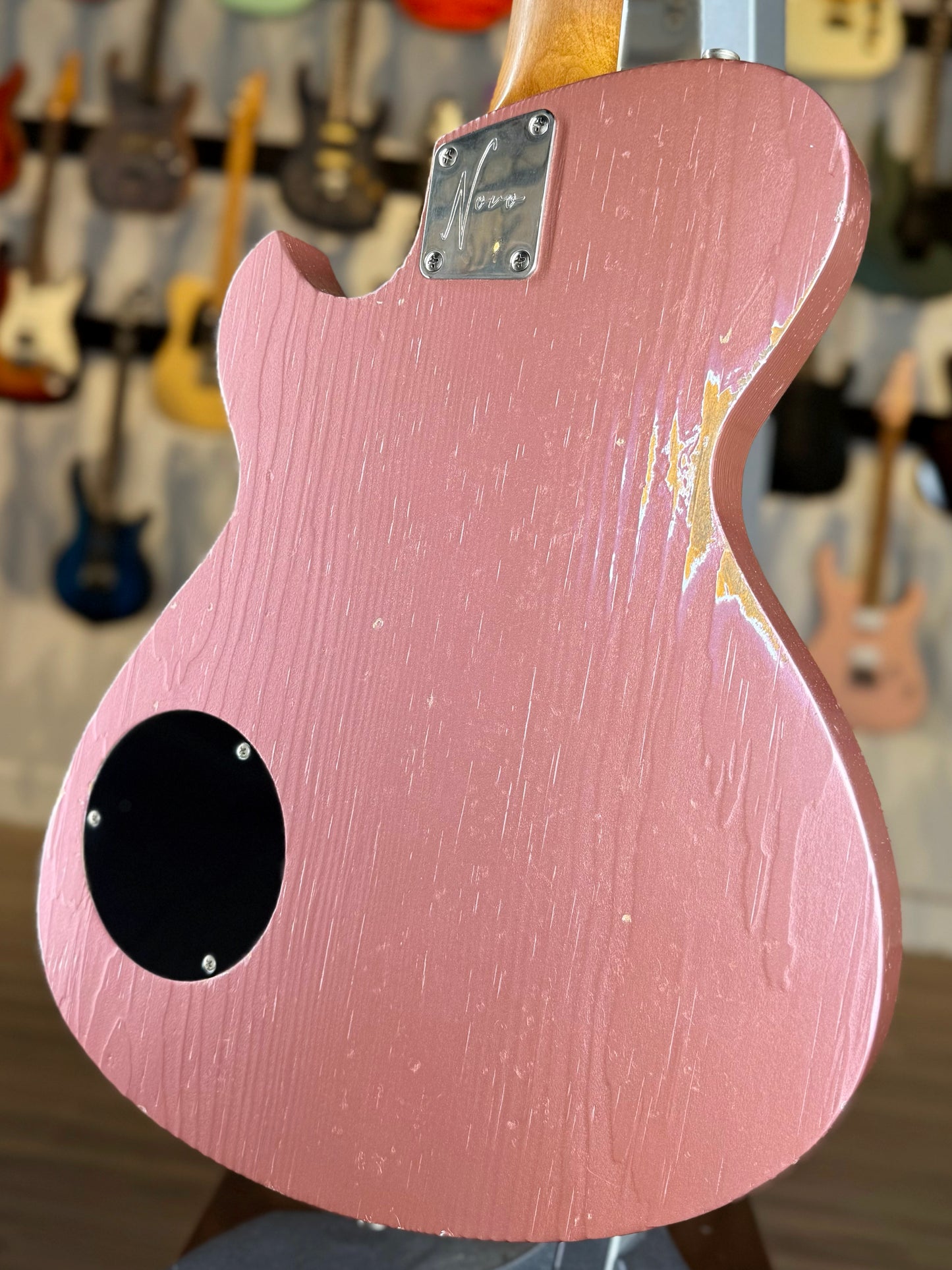 Novo Guitars Solus H2 Custom | Burgundy Mist