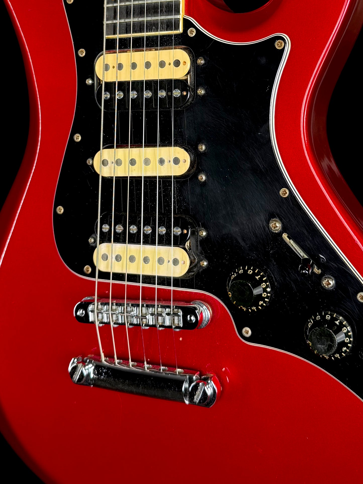 Gibson Victory MVX | Candy Apple Red
