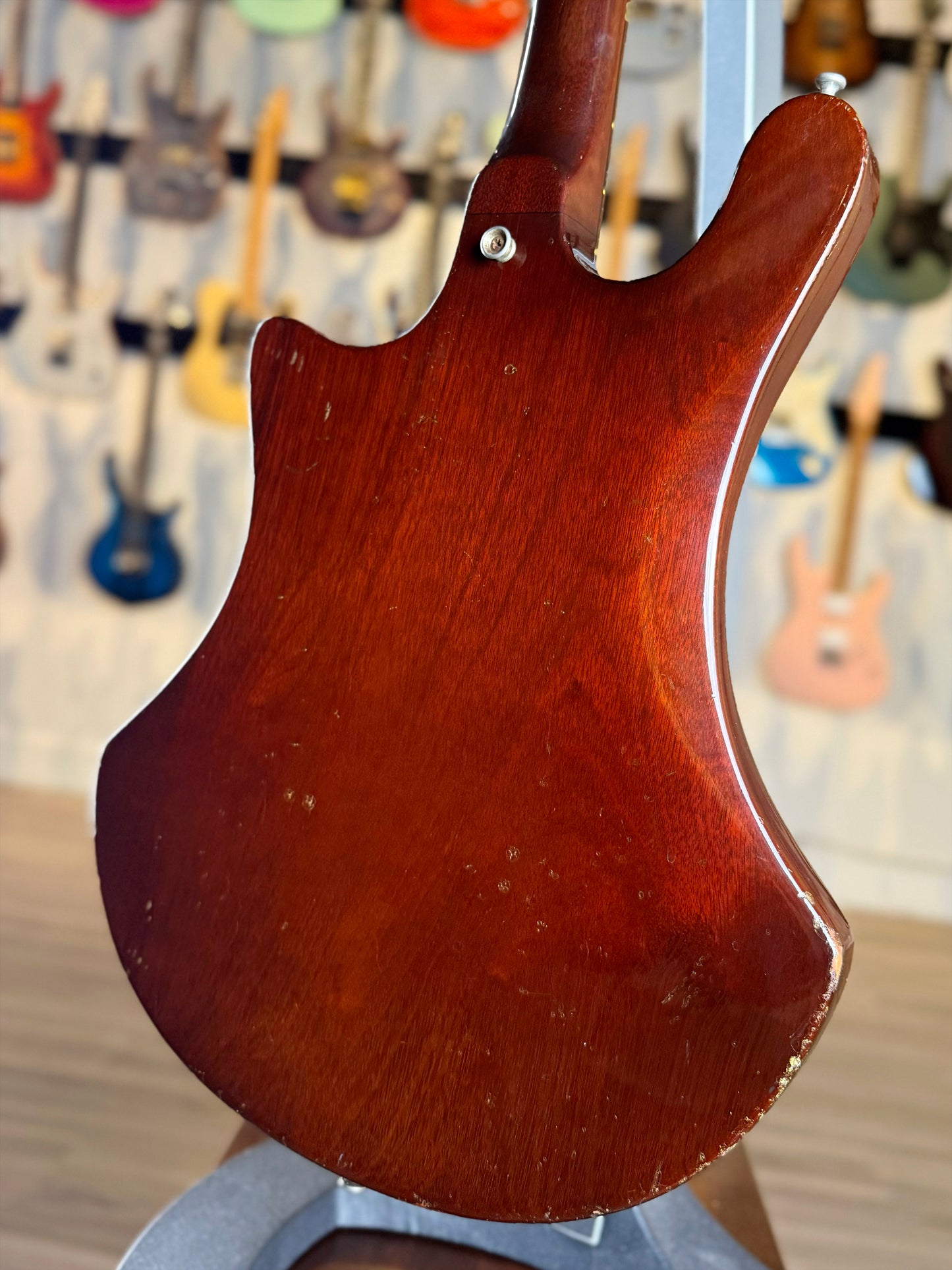 Guild S-60D (1979) | Natural Mahogany