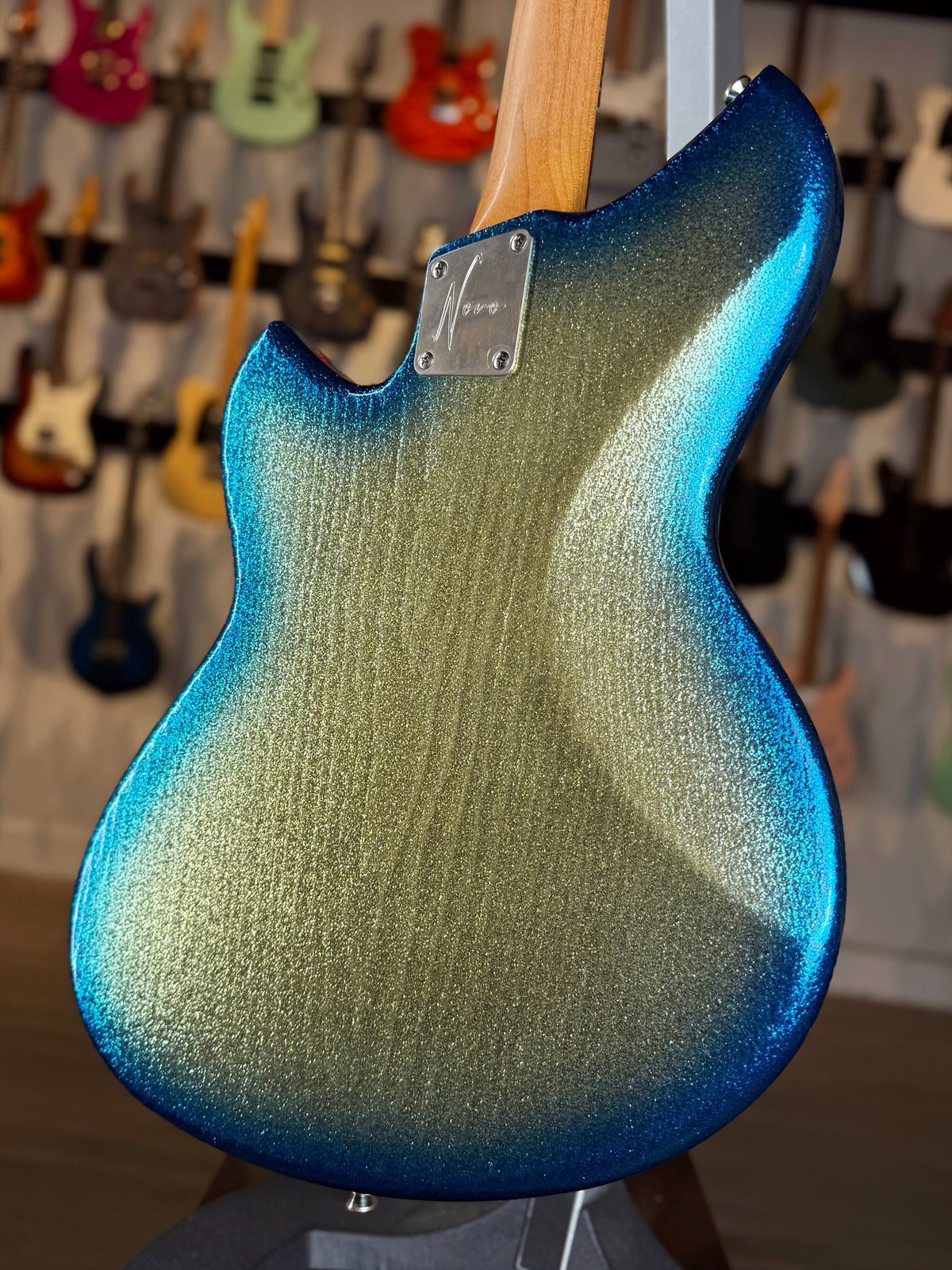 Novo Guitars Serus J Custom | Surfburst Sparkle