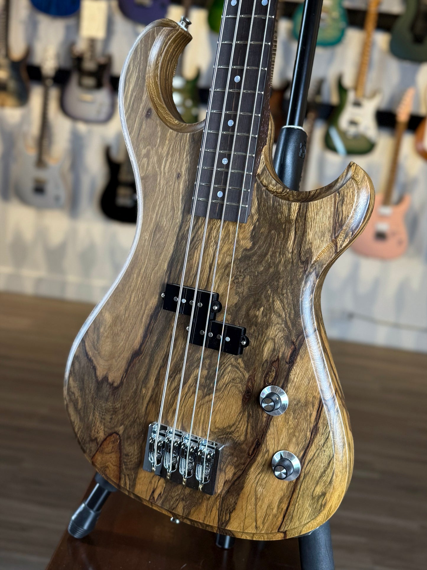 Dunable JM5 Jeff Matz Signature USA Custom Shop 4 String | Black Limba