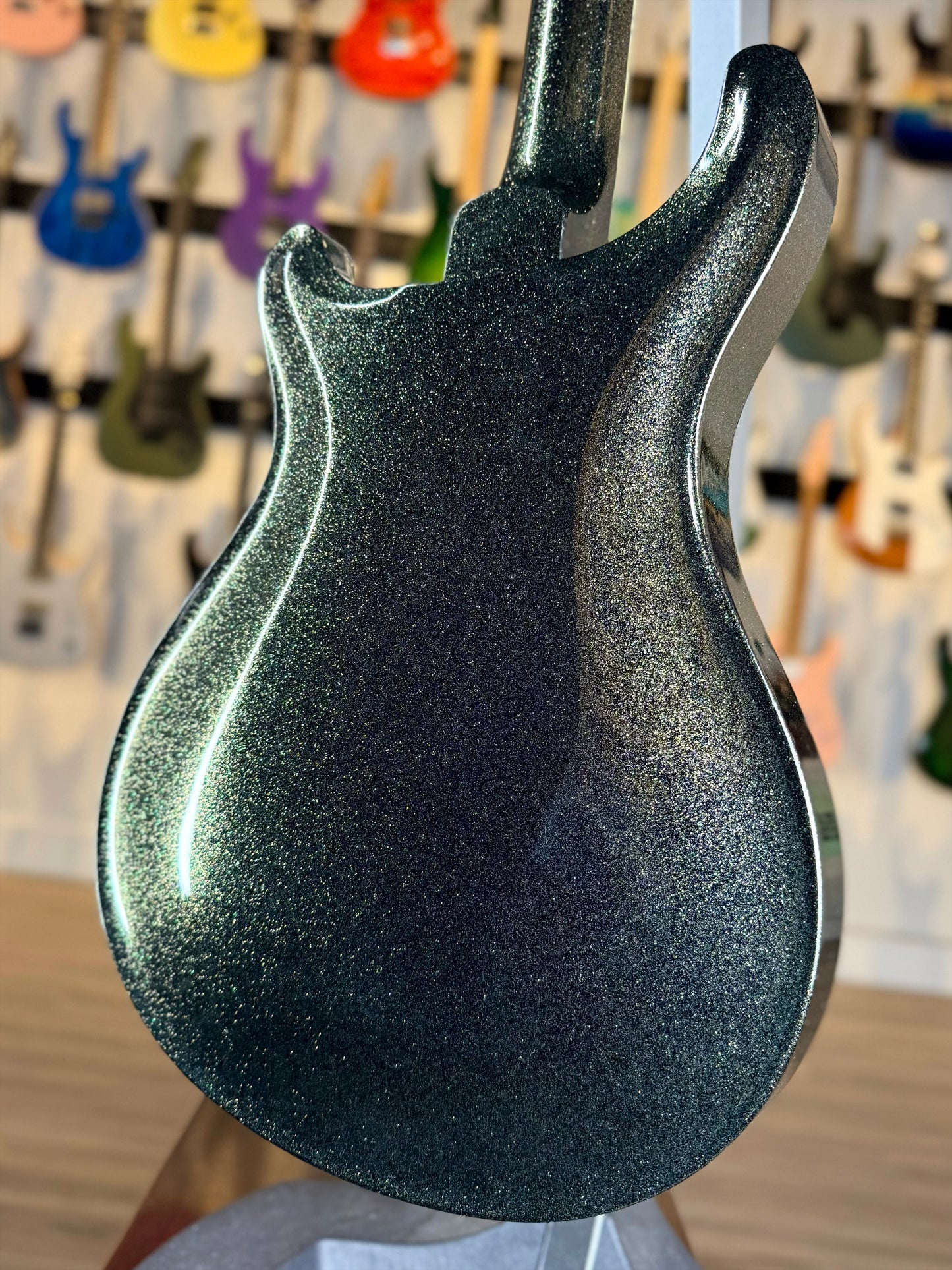 PRS McCarty 594 Hollowbody II Sprayer's Choice | Gold Green Sparkle