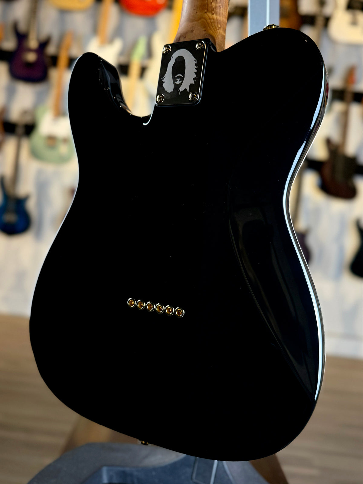 Suhr Mateus Asato Classic T Signature Series | Black