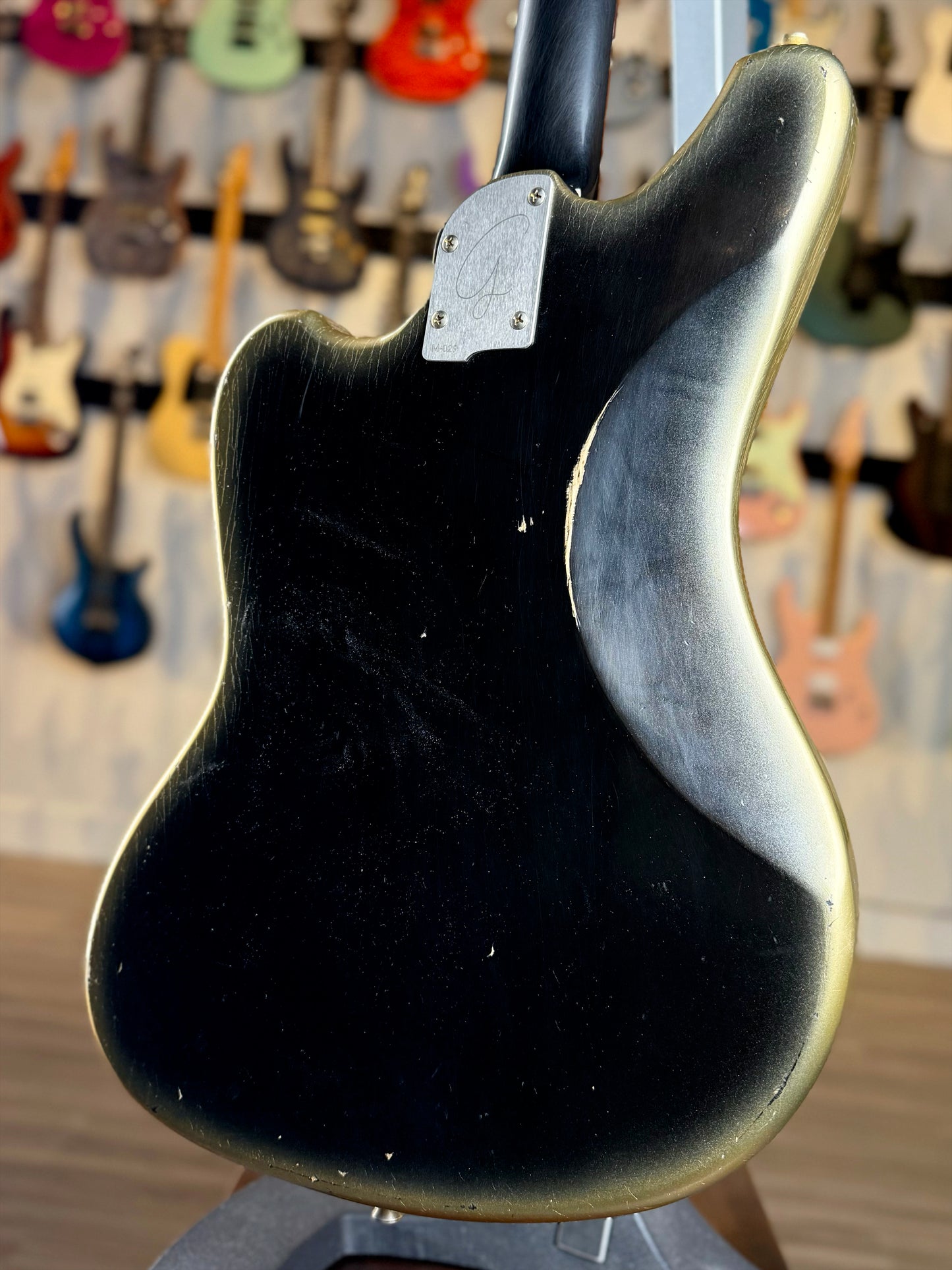 Gavilan Guitars Miramonte Levi Perry Masterbuilt | Reverse Gold Burst