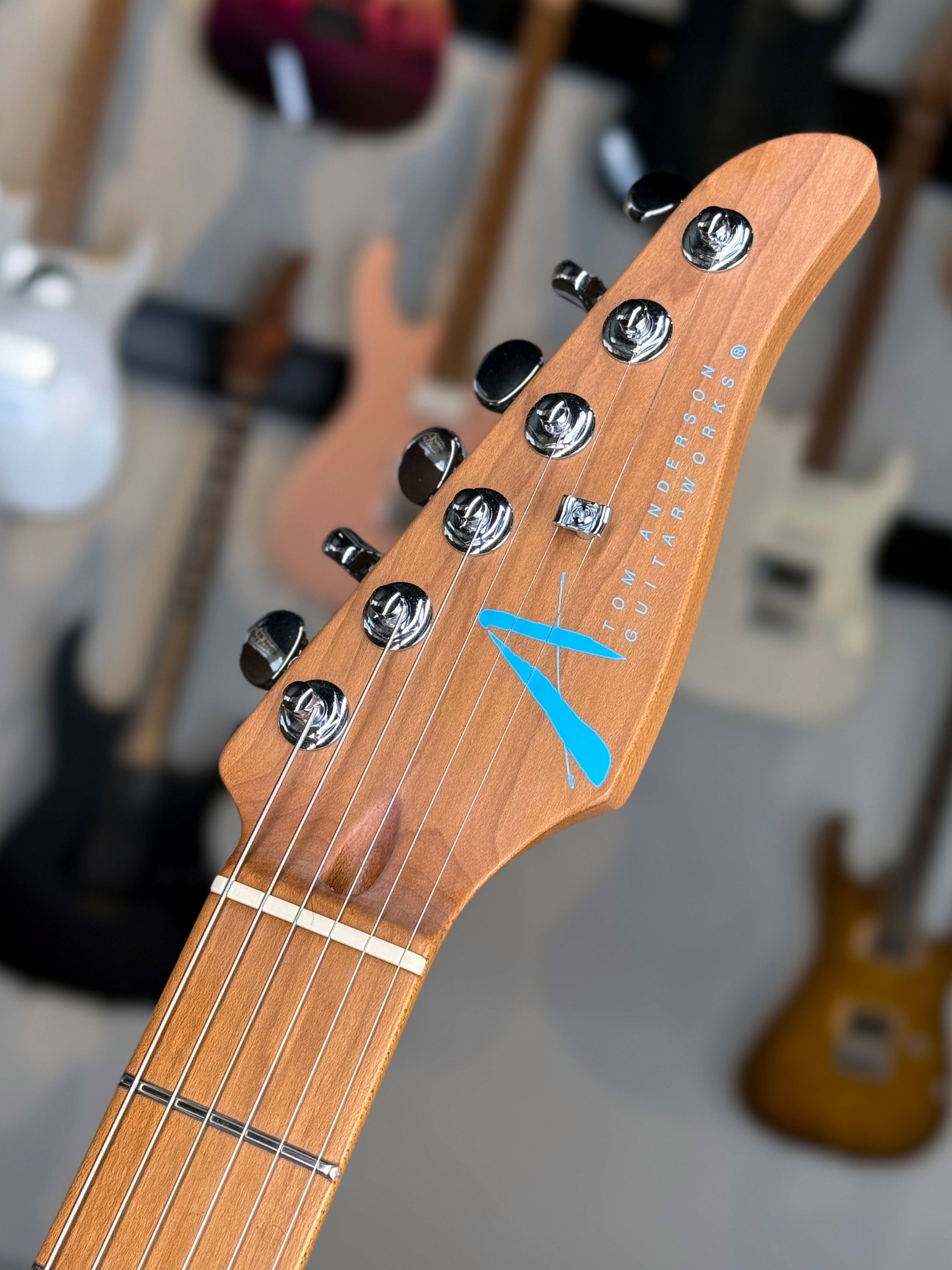 Tom Anderson The Classic | Taos Turquoise – The Vibrato Bar