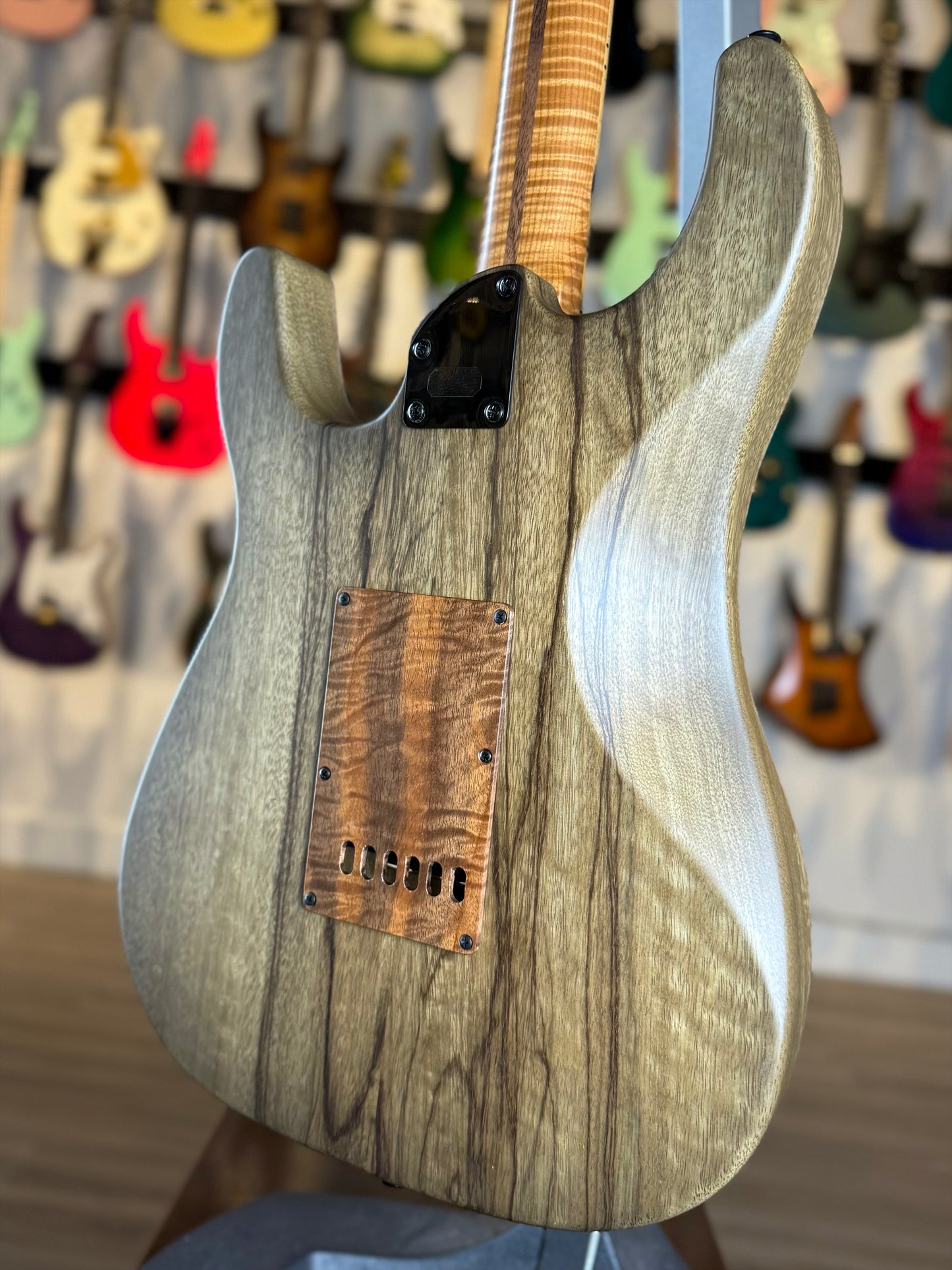LSL Instruments Saticoy 24 DX HH  | Spalted Maple Charcoal Burst Satin