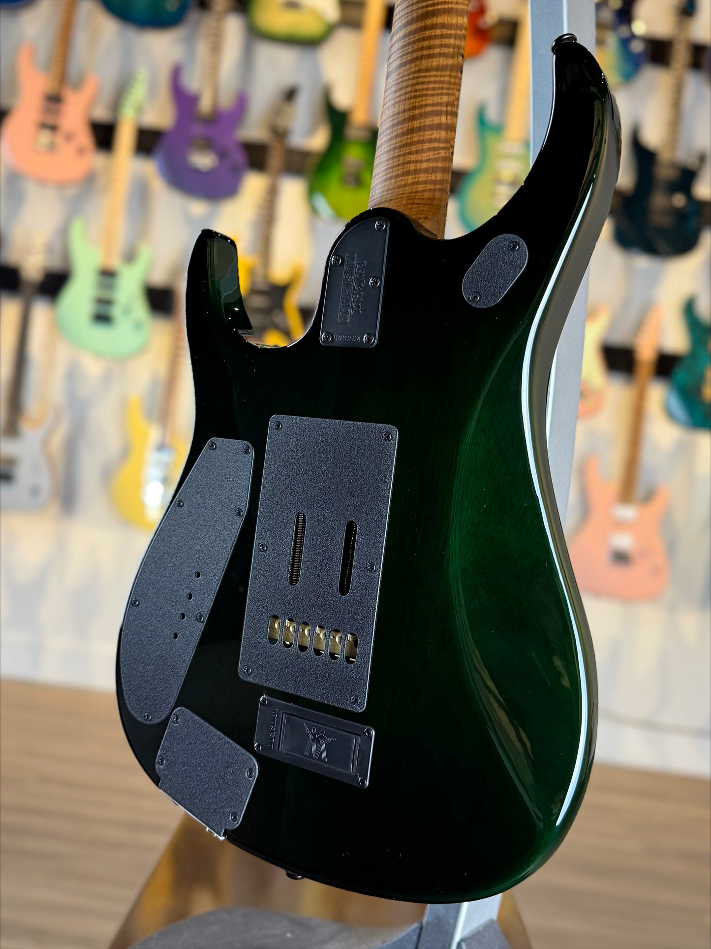 Ernie Ball Music Man JP15 Quilt | Green Tiger Eye