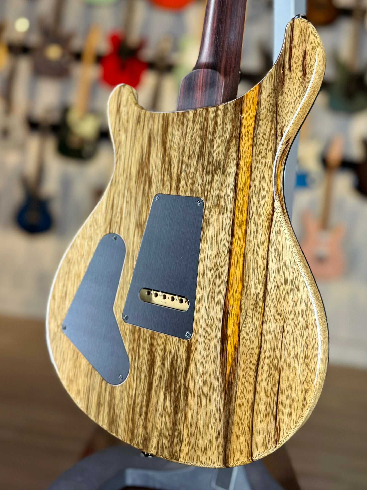 PRS Special Semi-Hollow Wood Library "Artist Top" | Fuschia Burst