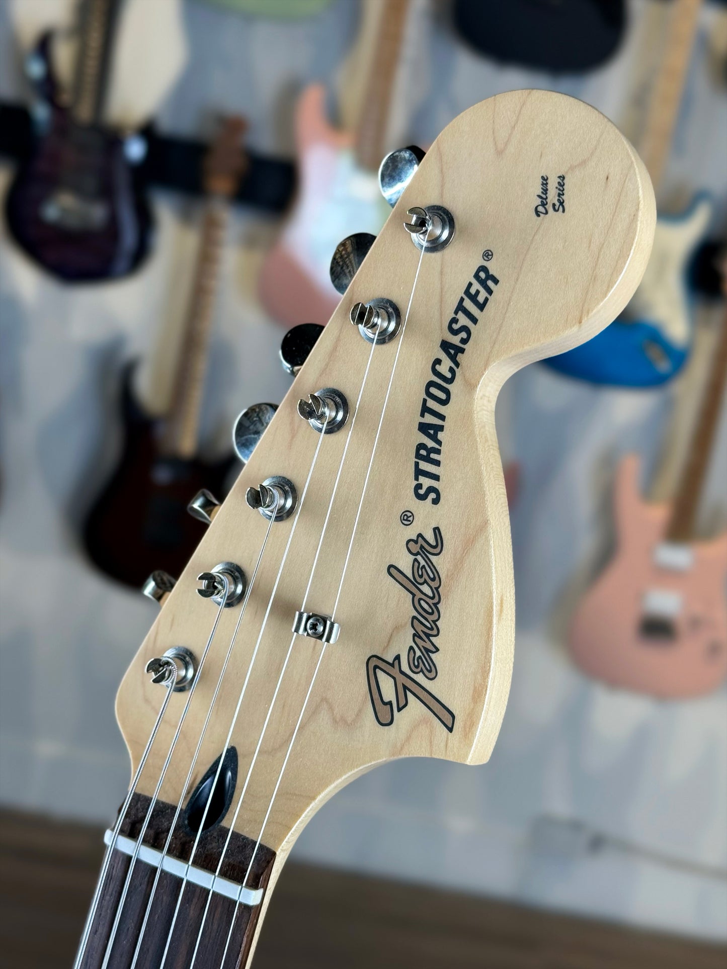 Fender Limited Edition Tom DeLonge Stratocaster | Graffiti Yellow