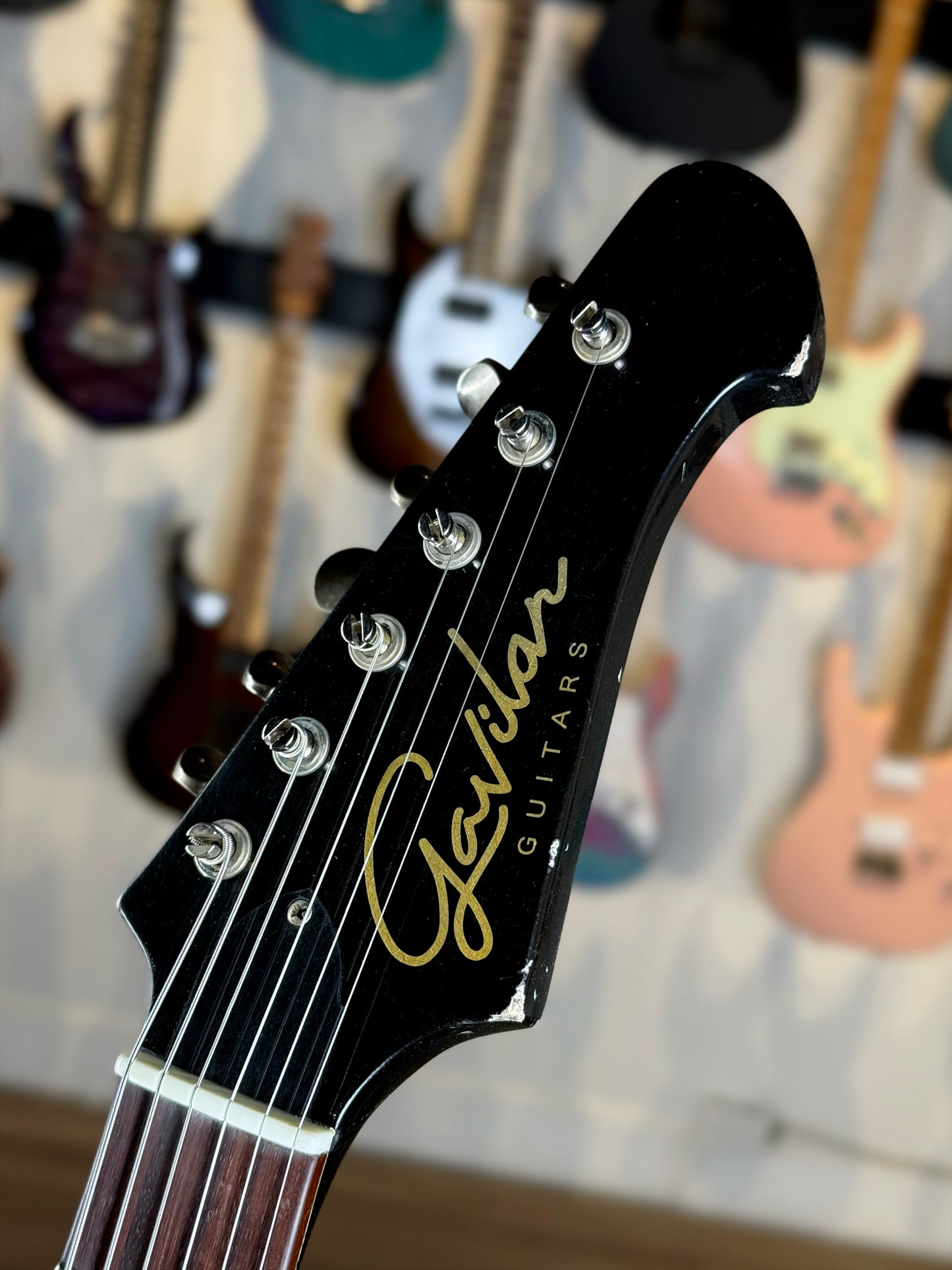 Gavilan Guitars Miramonte Levi Perry Masterbuilt | Reverse Gold Burst