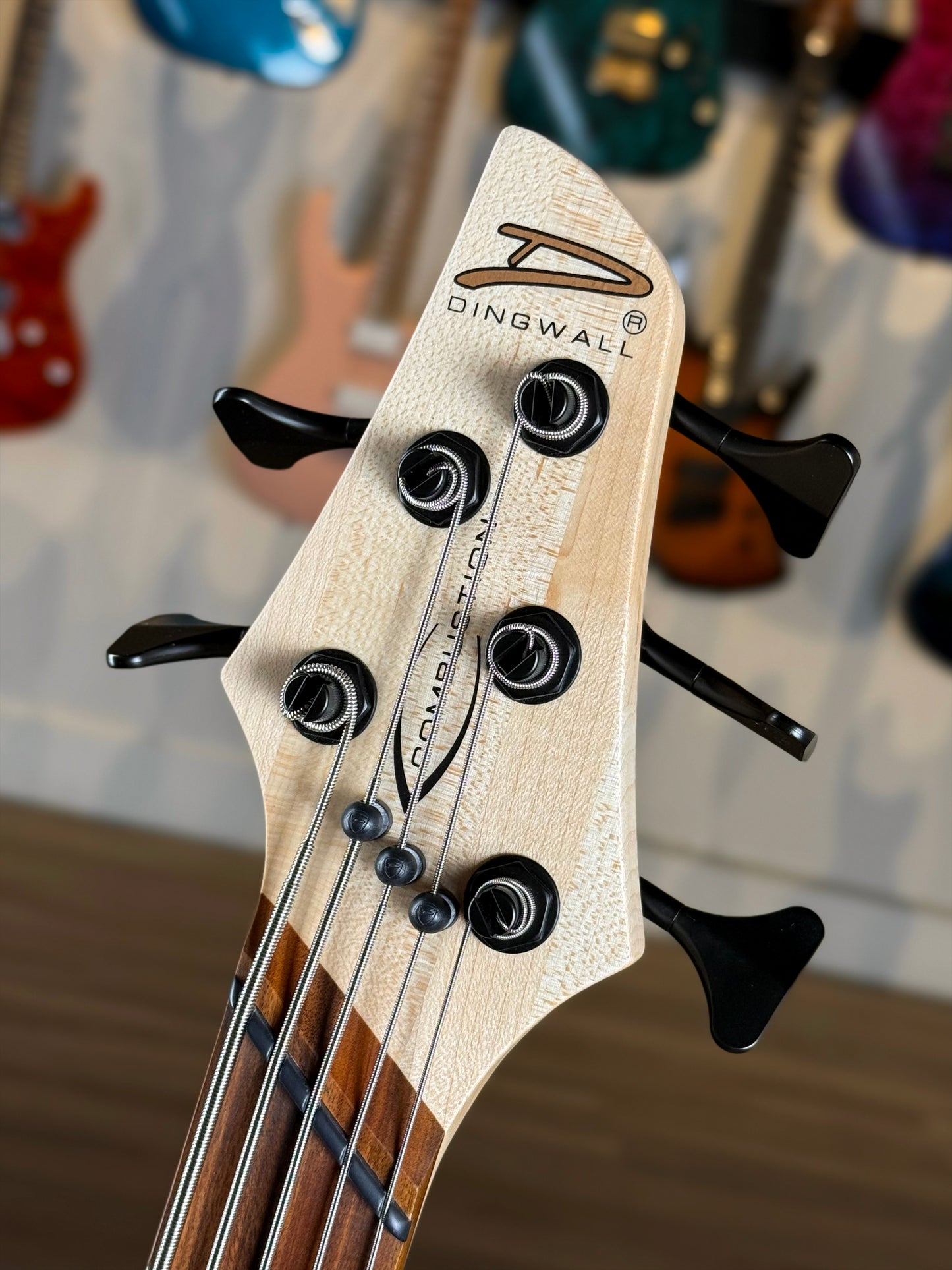Dingwall Guitars Combustion C3 5 String | Whalepoolburst
