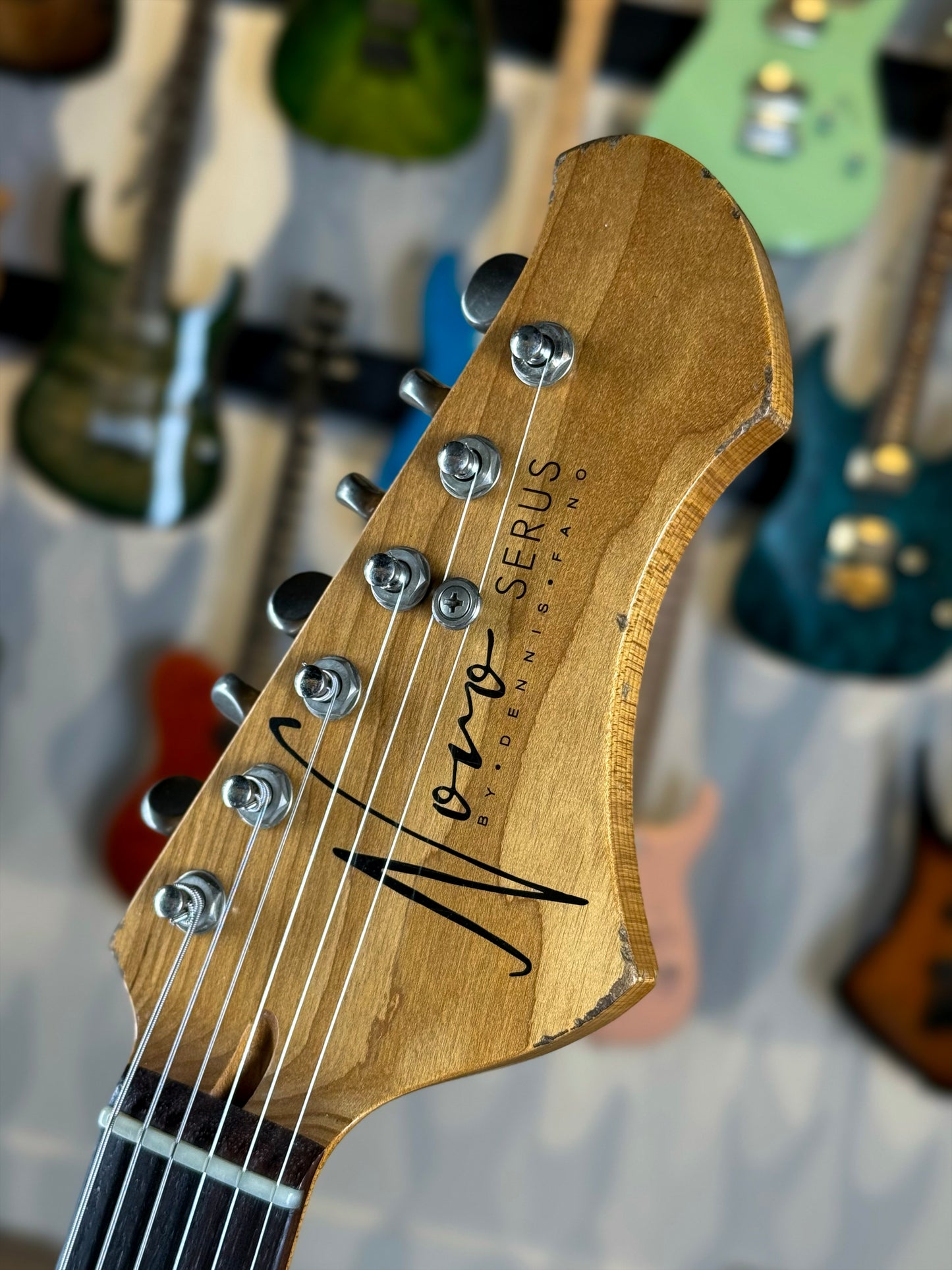 Novo Guitars Serus J Custom | Sonic Mary Kaye