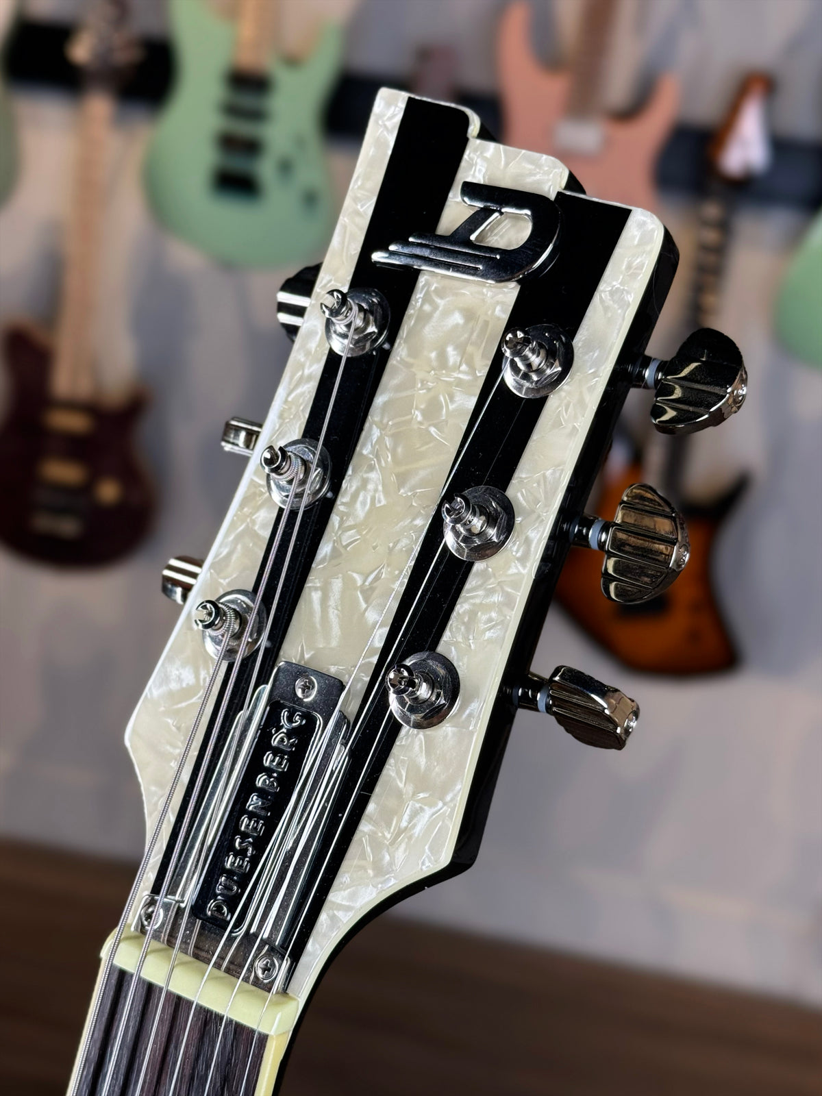 Duesenberg Alliance Series Joe Walsh Signature | Black with Flame Maple Back