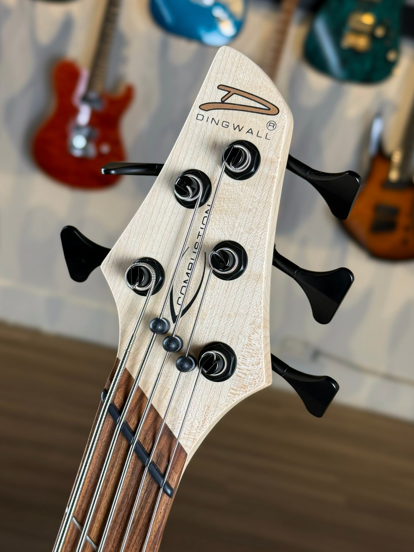 Dingwall Guitars Combustion C3 5 String | Ultravioletburst