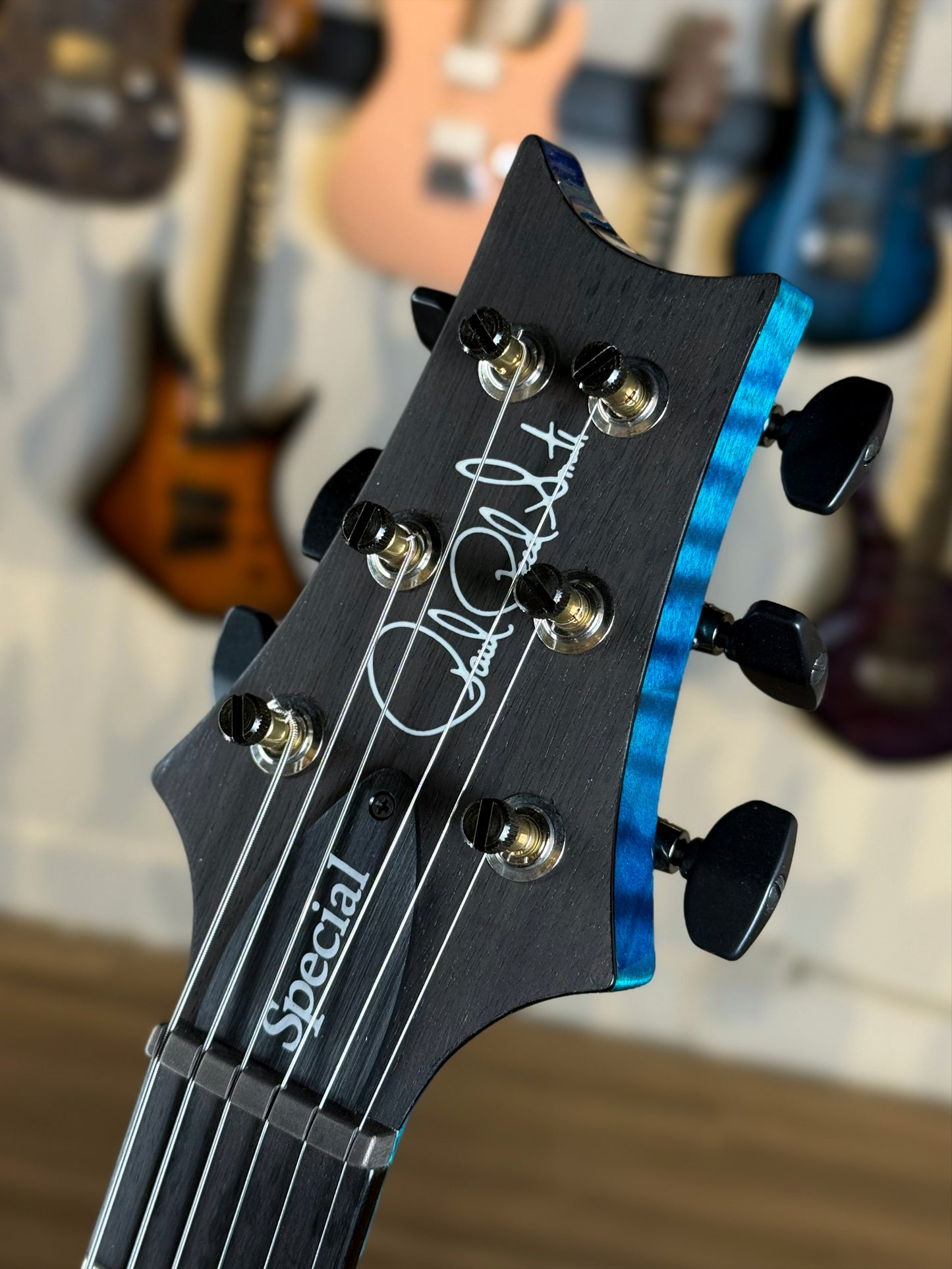 PRS Special 22 Semi-Hollow "10 Top" Sprayer's Choice Wood Library | Trans Blue/Green