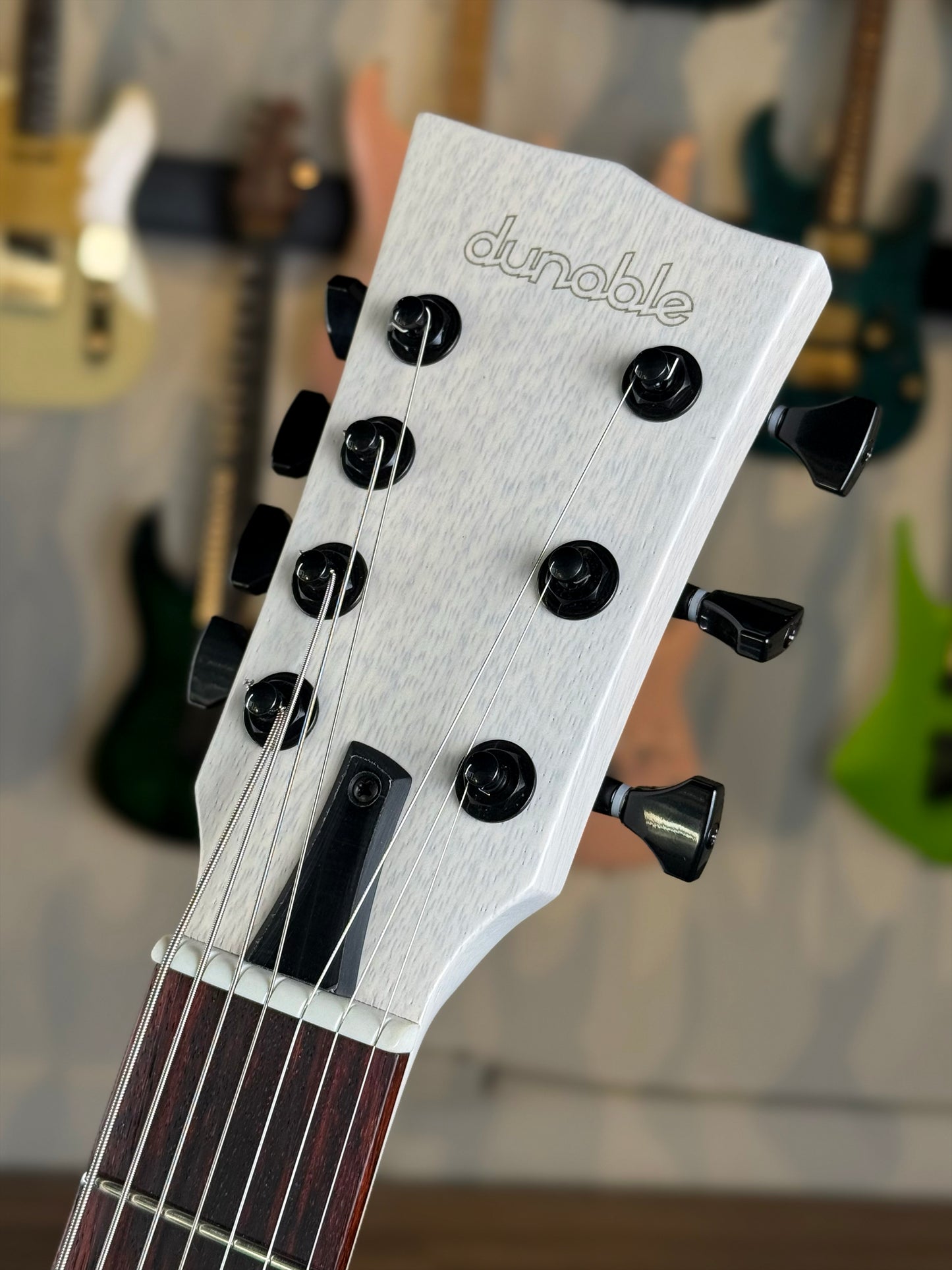 Dunable Gnarwhal 7 USA Custom Shop | Trans White