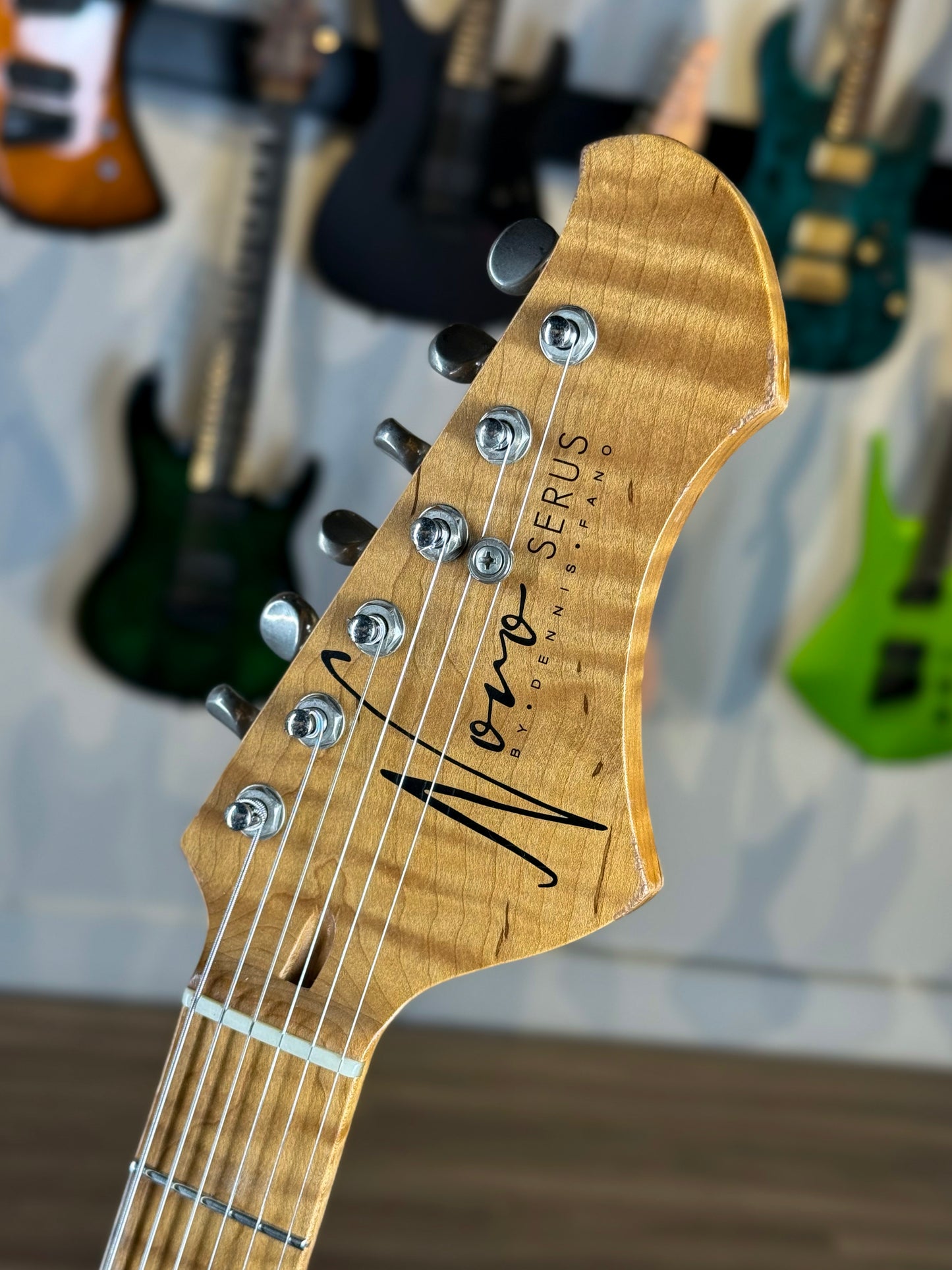 Novo Guitars Serus J HH Custom | Charcoal Frost