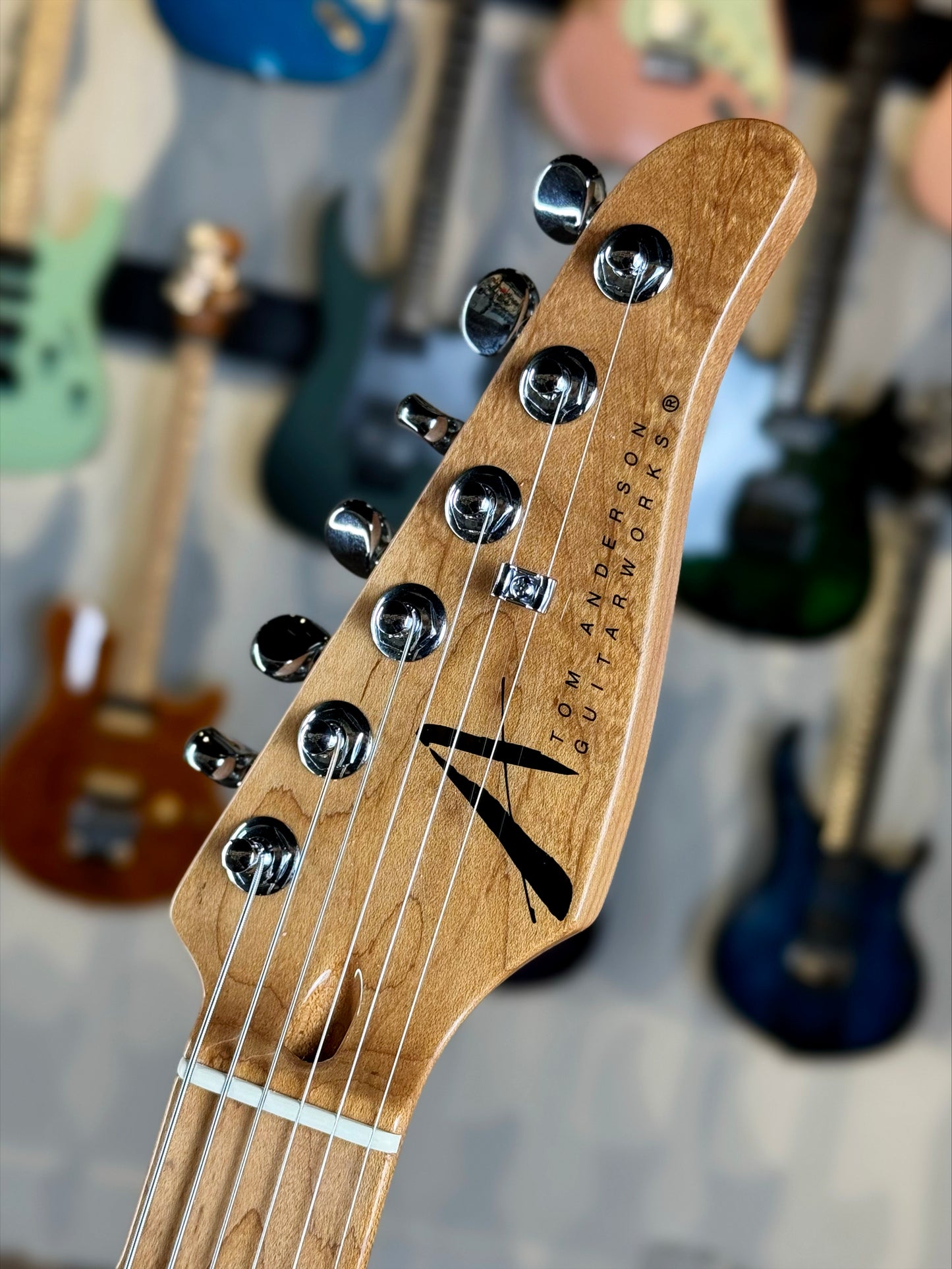 Tom Anderson T Classic | Pearl White