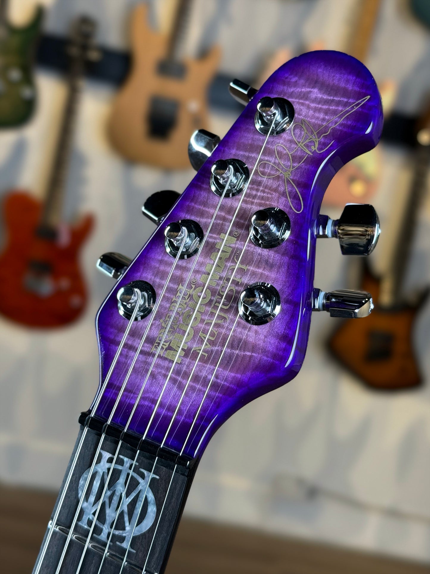 Ernie Ball Music Man Majesty 6 BFR | Wolf's Bane