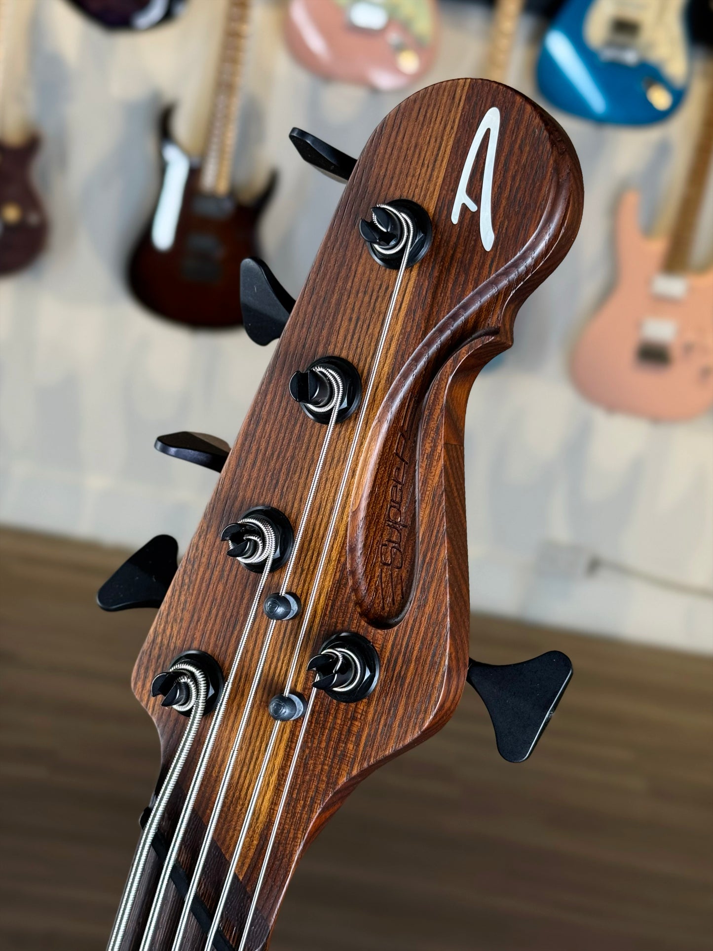 Dingwall Guitars Super P Custom Shop 5 String | Assassin Supershift