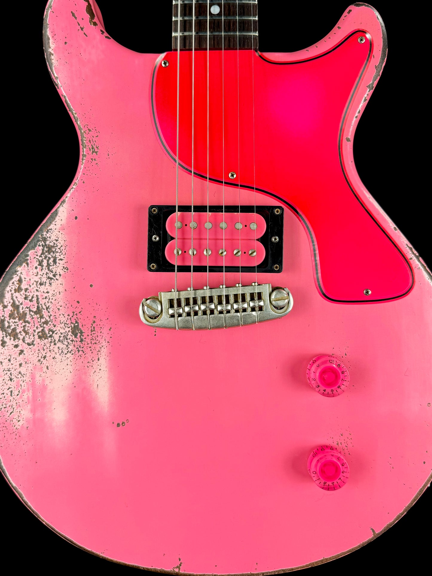 Rock N Roll Relics Thunders | Hot Pink