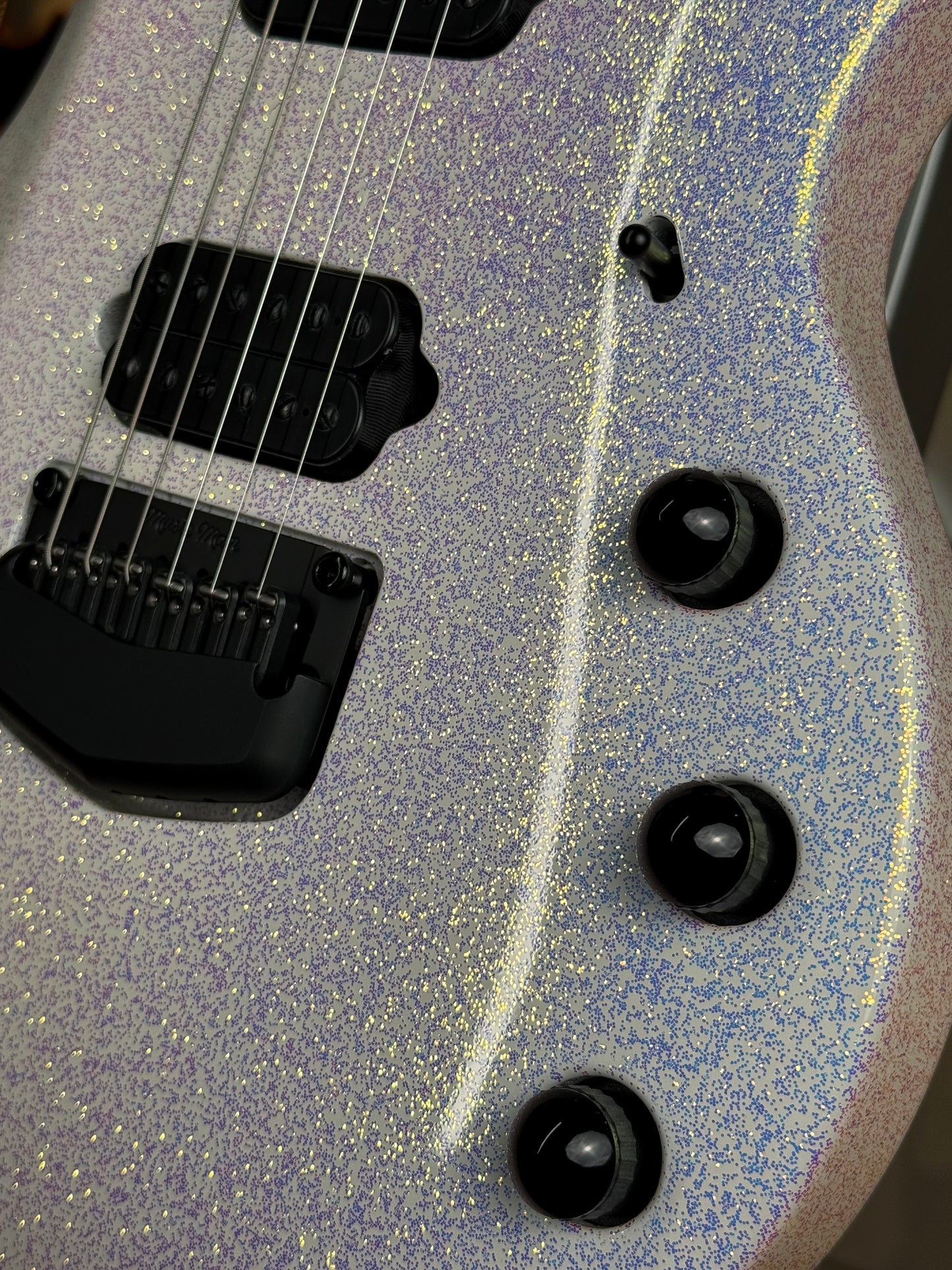 Ernie Ball Music Man Majesty 6 | Her Majesty's Request