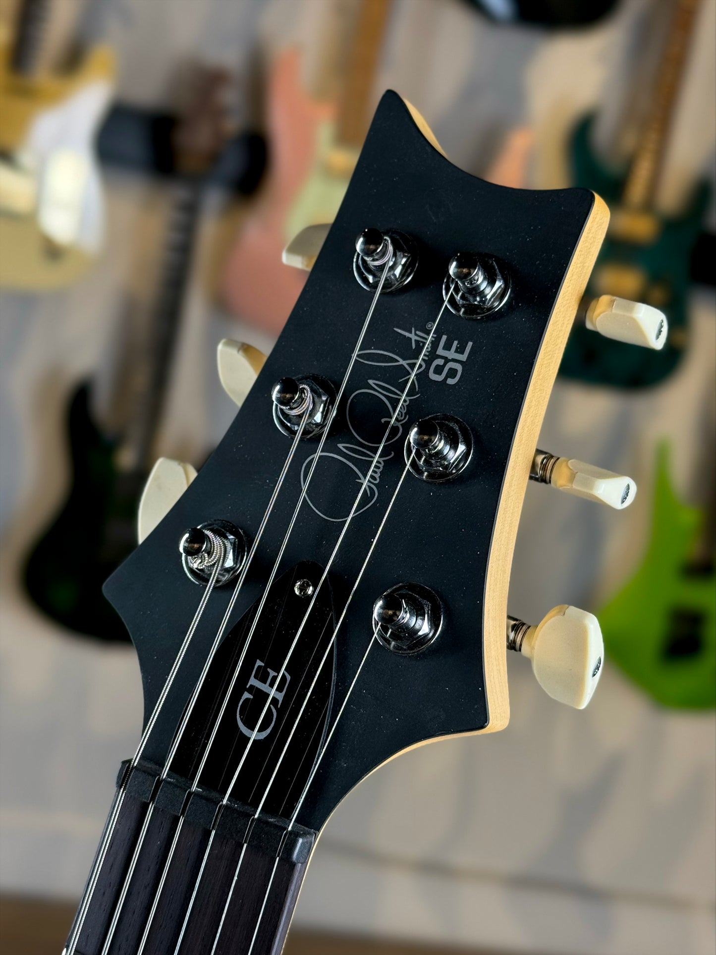 PRS SE CE 24 | Black Cherry