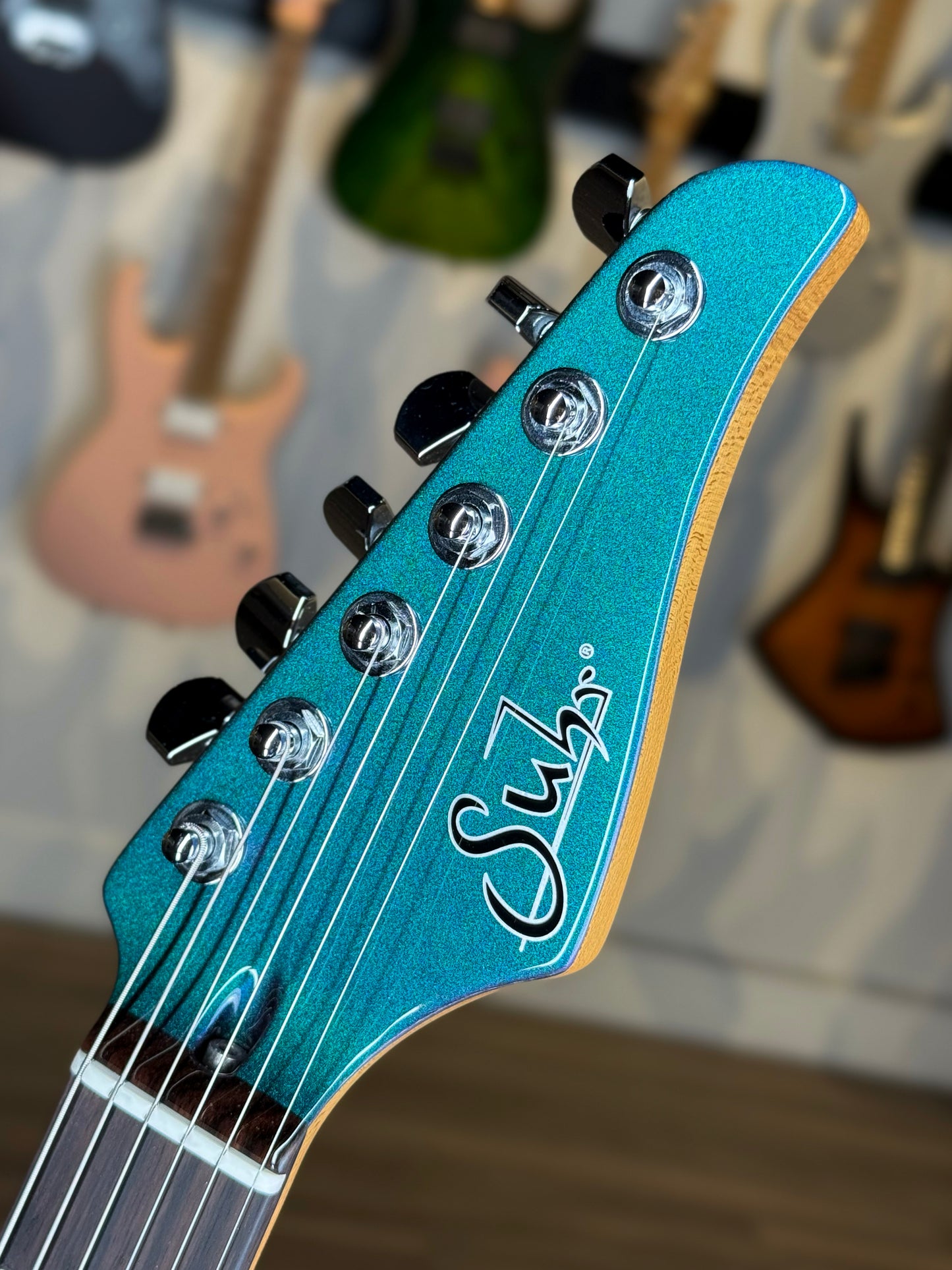 Suhr Modern Custom | Prism