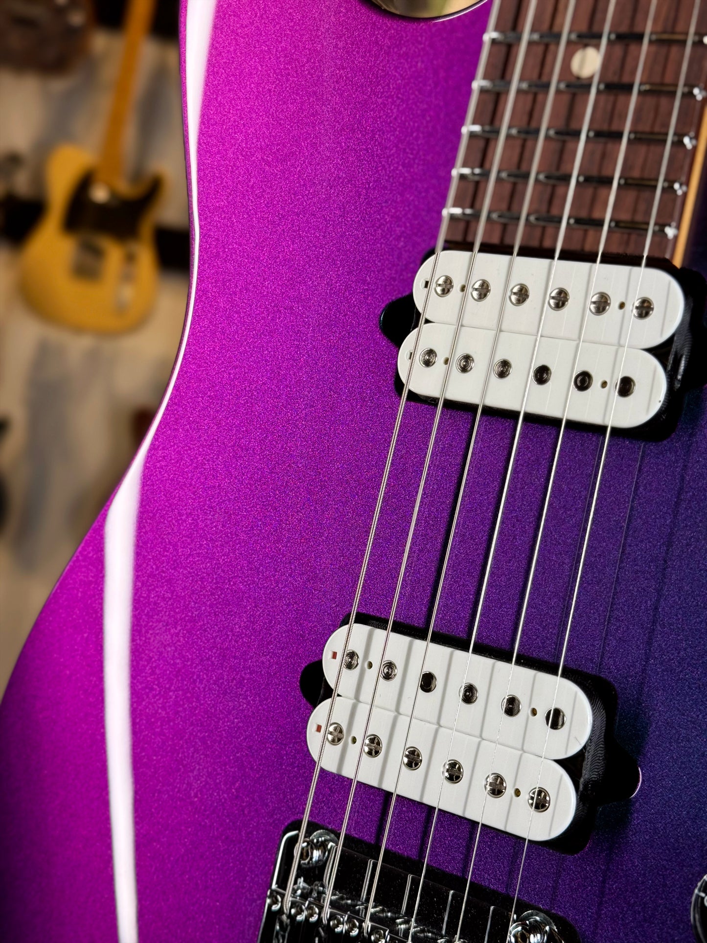 Suhr Modern Custom | Prism