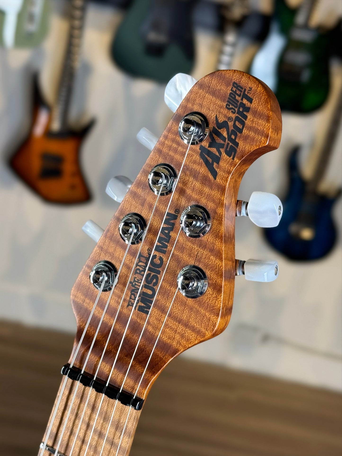 Ernie Ball Music Man Axis Super Sport | Honey Pot Flame