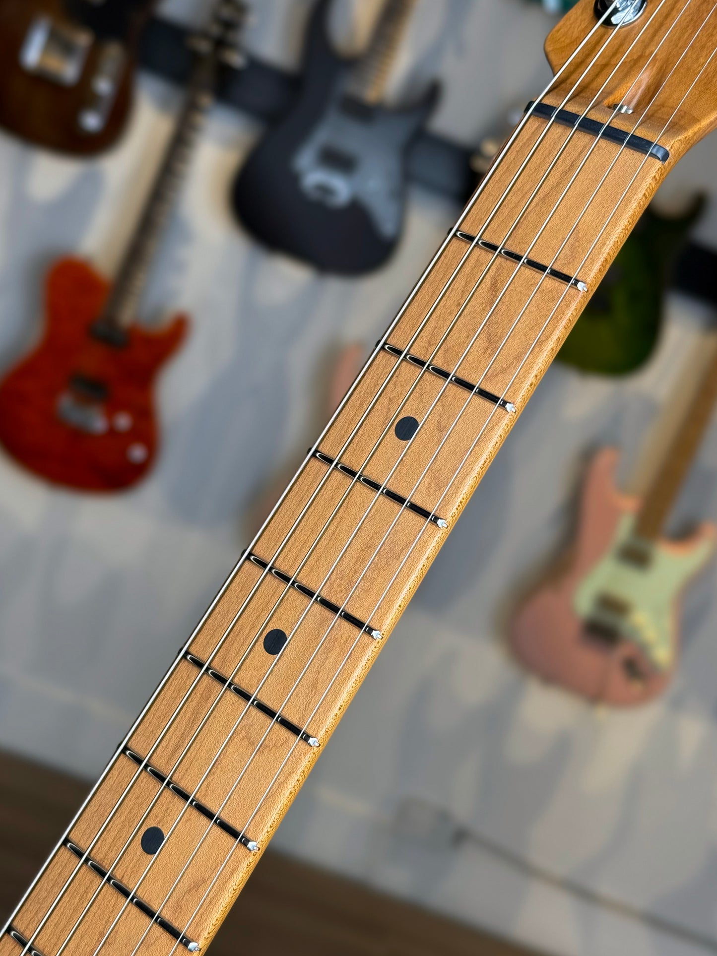 Suhr Classic S Custom | Black Burst