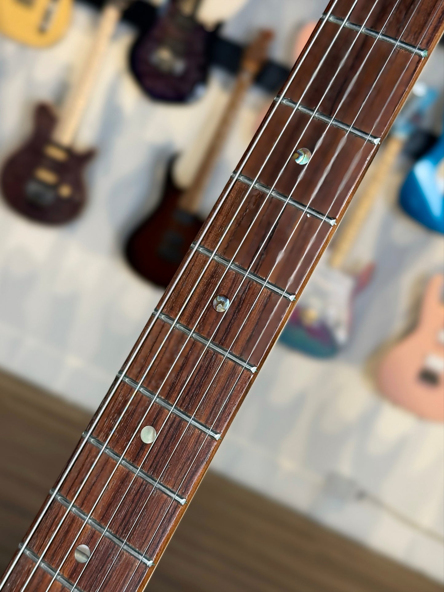 Fender American Deluxe Stratocaster | Aged Cherry Sunburst