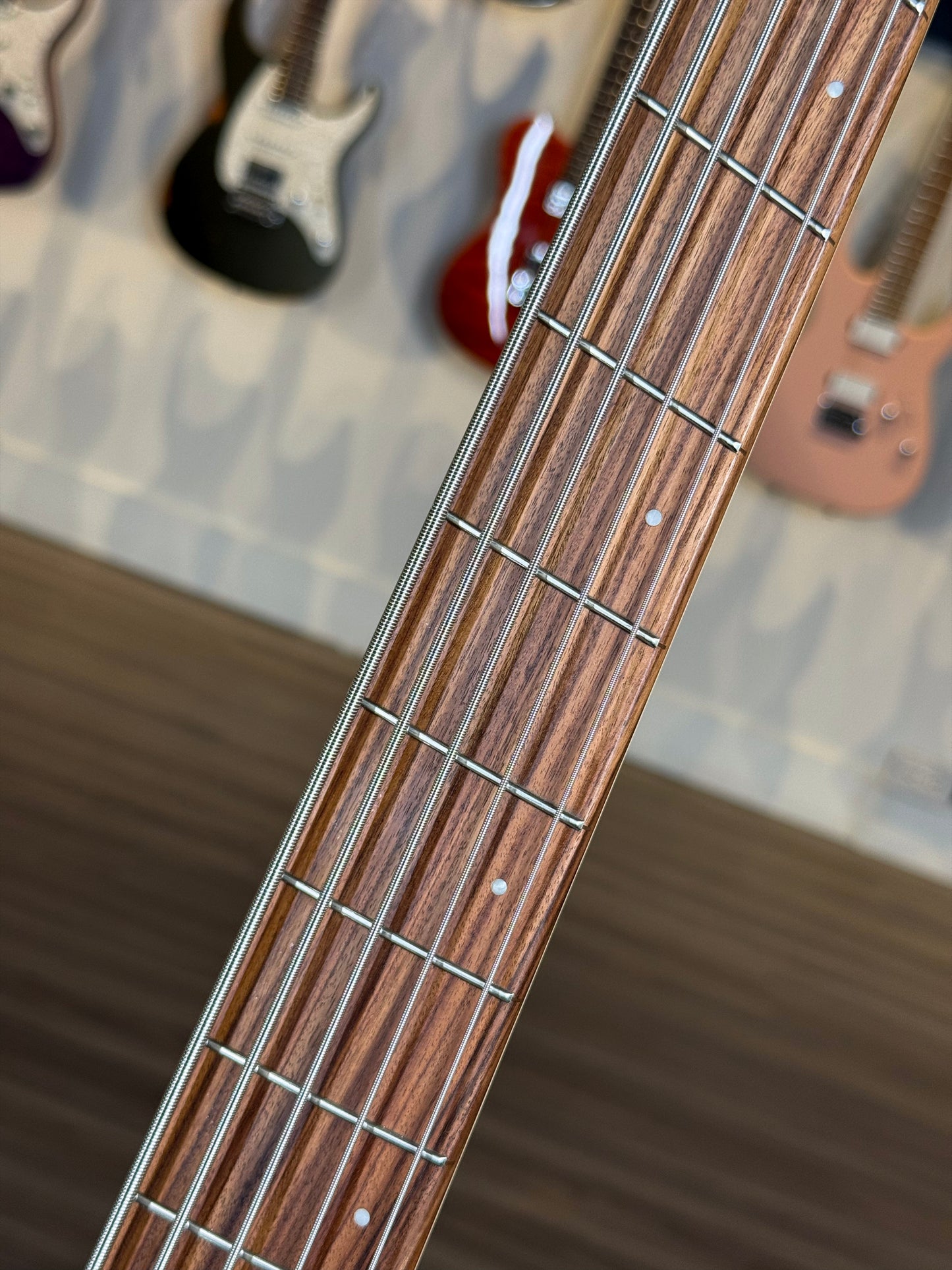 Dingwall Guitars Combustion C3 5 String | Ultravioletburst