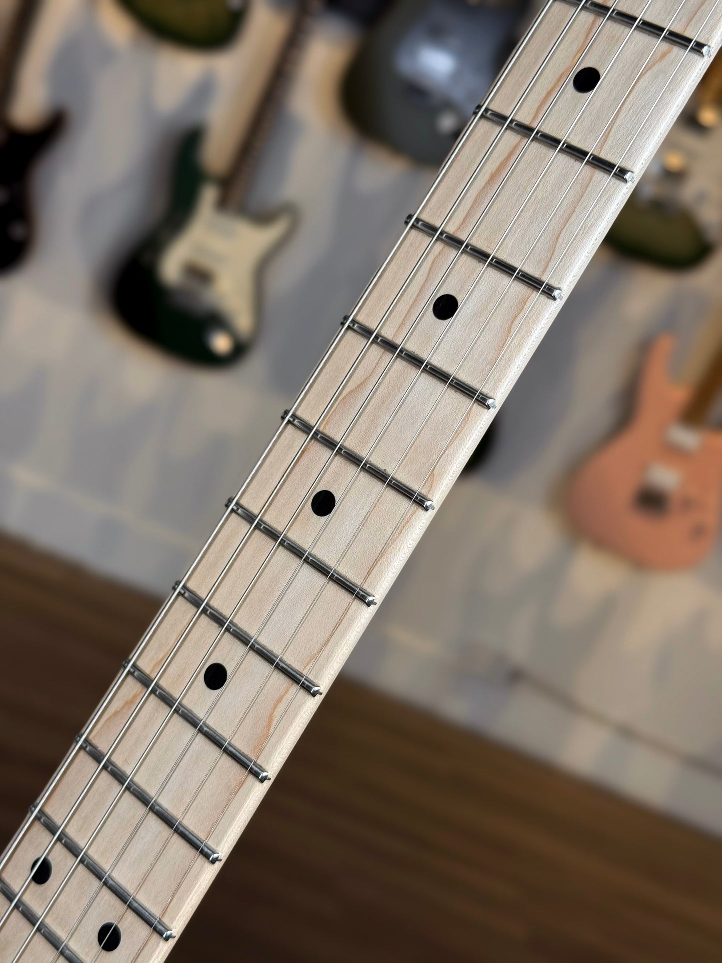 Tom Anderson Drop Top | Natural Bora Burst with Binding