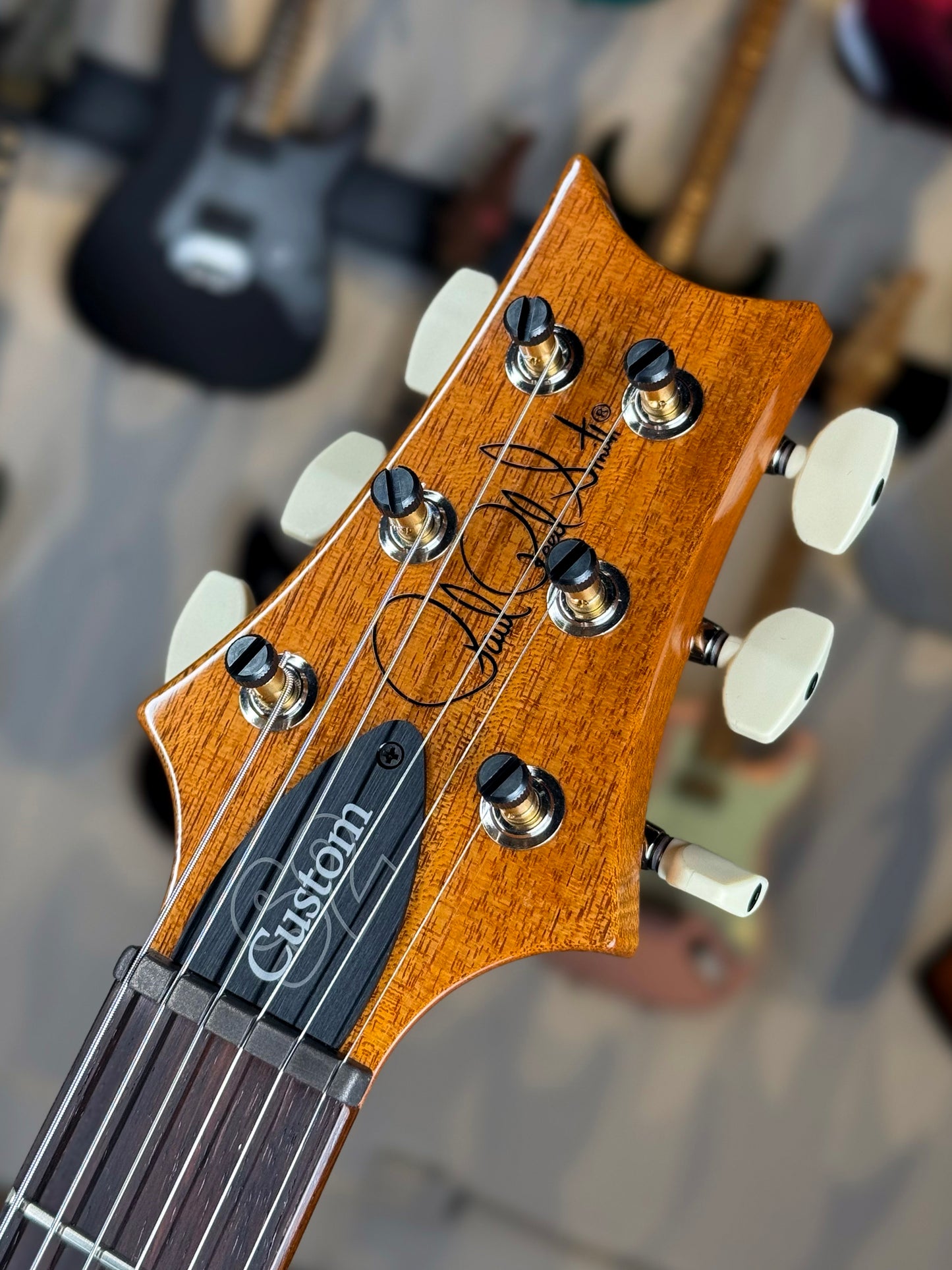 PRS S2 Custom 24-08 Sprayer's Choice | Pearl White Metallic