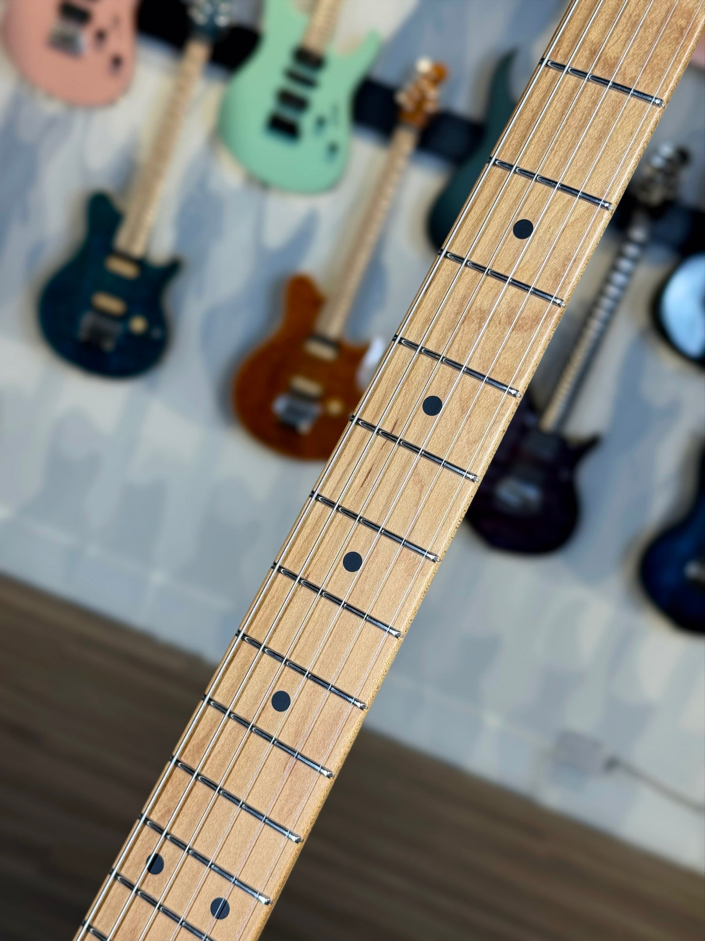 Suhr Classic T Custom Limited Edition | Stone Gray