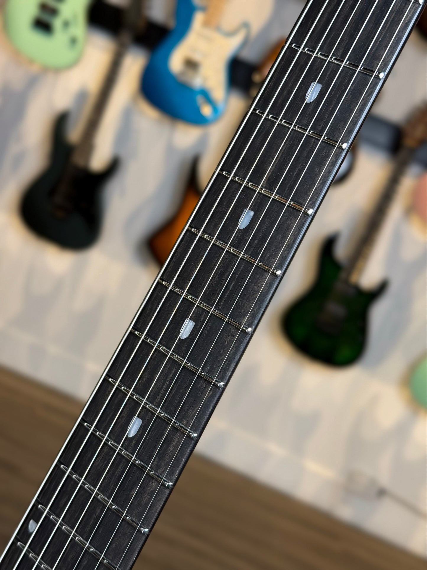 Ernie Ball Music Man Majesty 7 Premium Select | Purple Nebula II