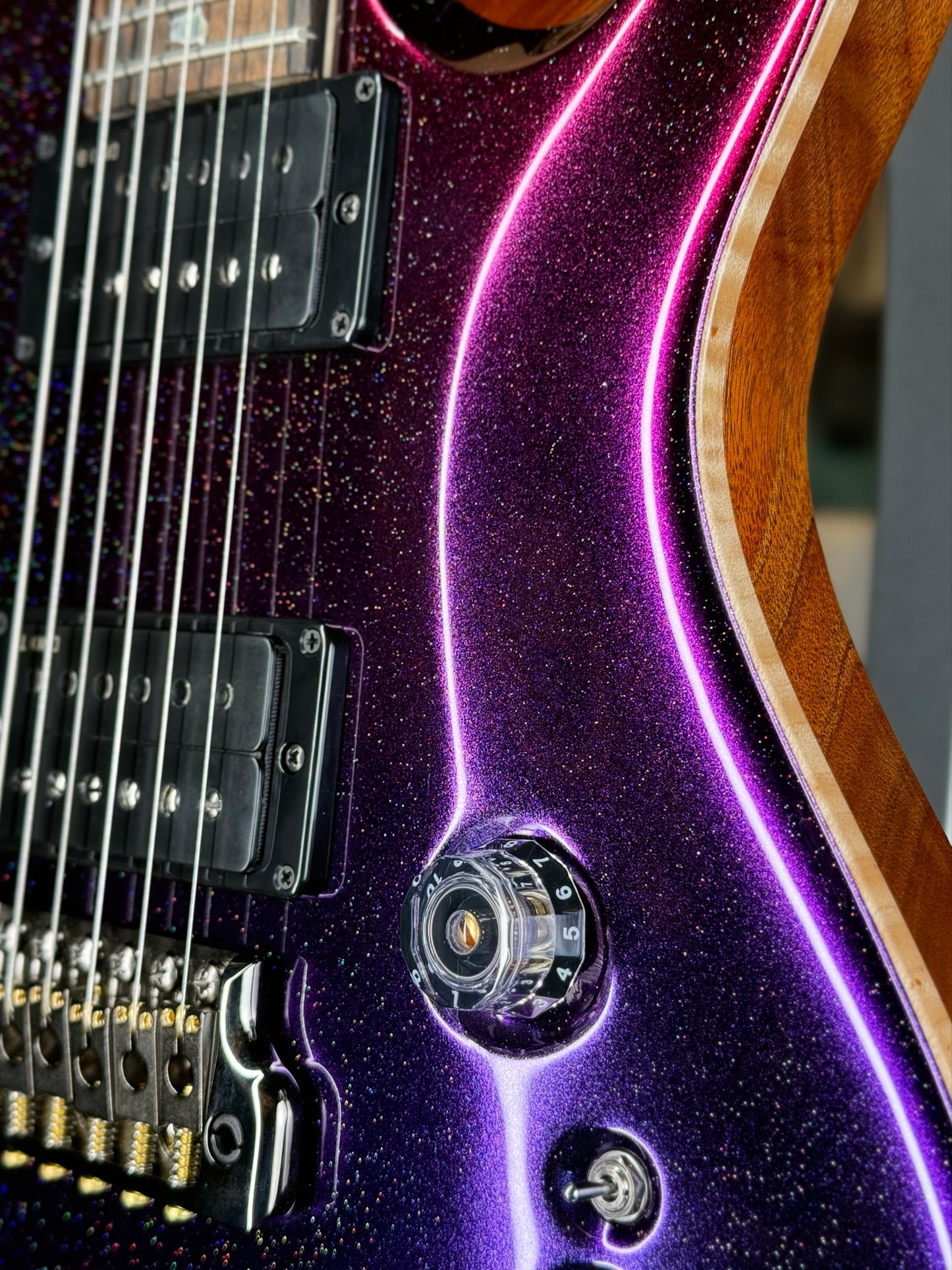 PRS Custom 24-08 Wood Library Sprayer's Choice | Magenta Purple Colorshift/Natural Back