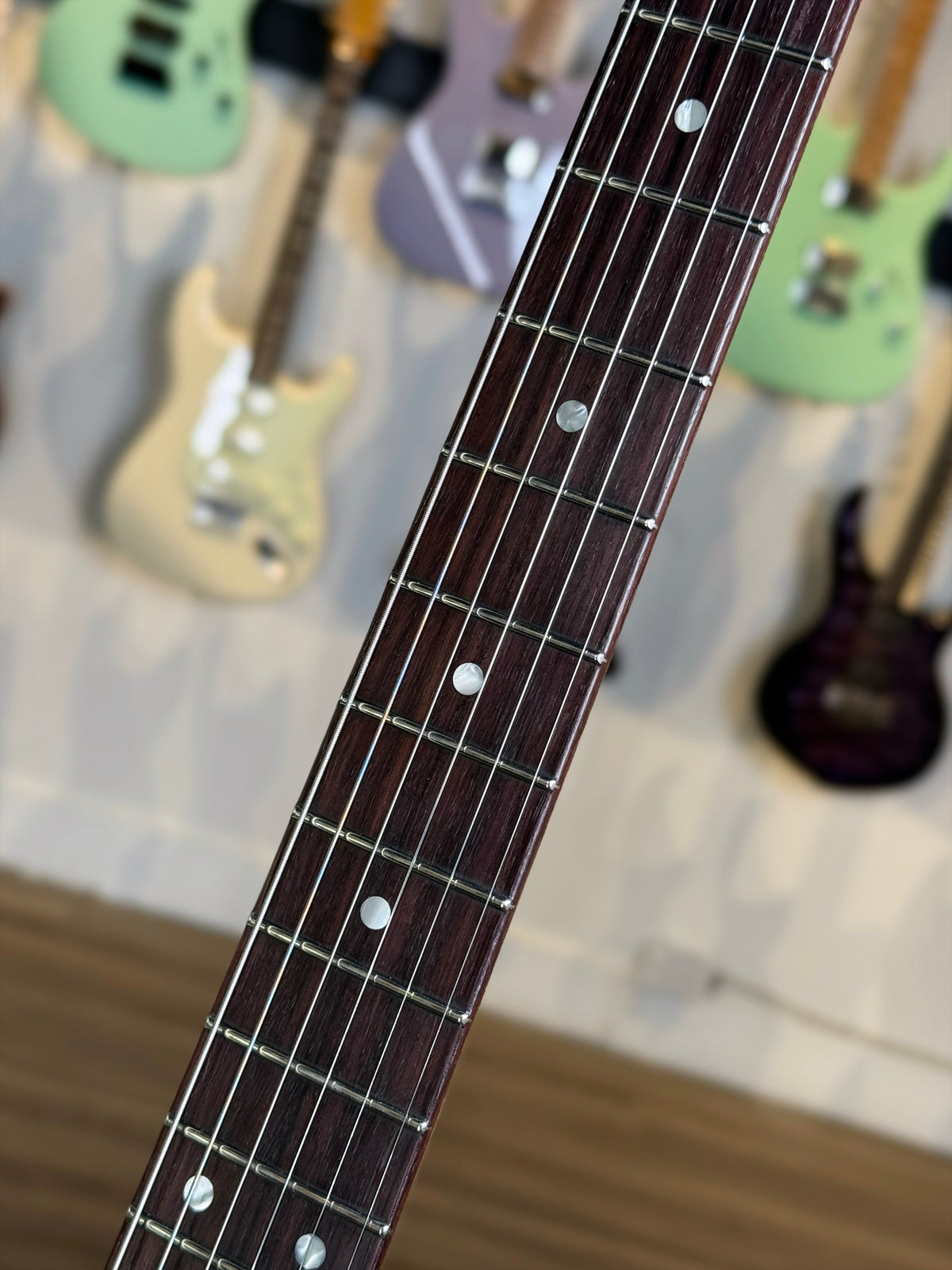 Novo Guitars Serus J Custom | Coke Bottle Green Sparkle