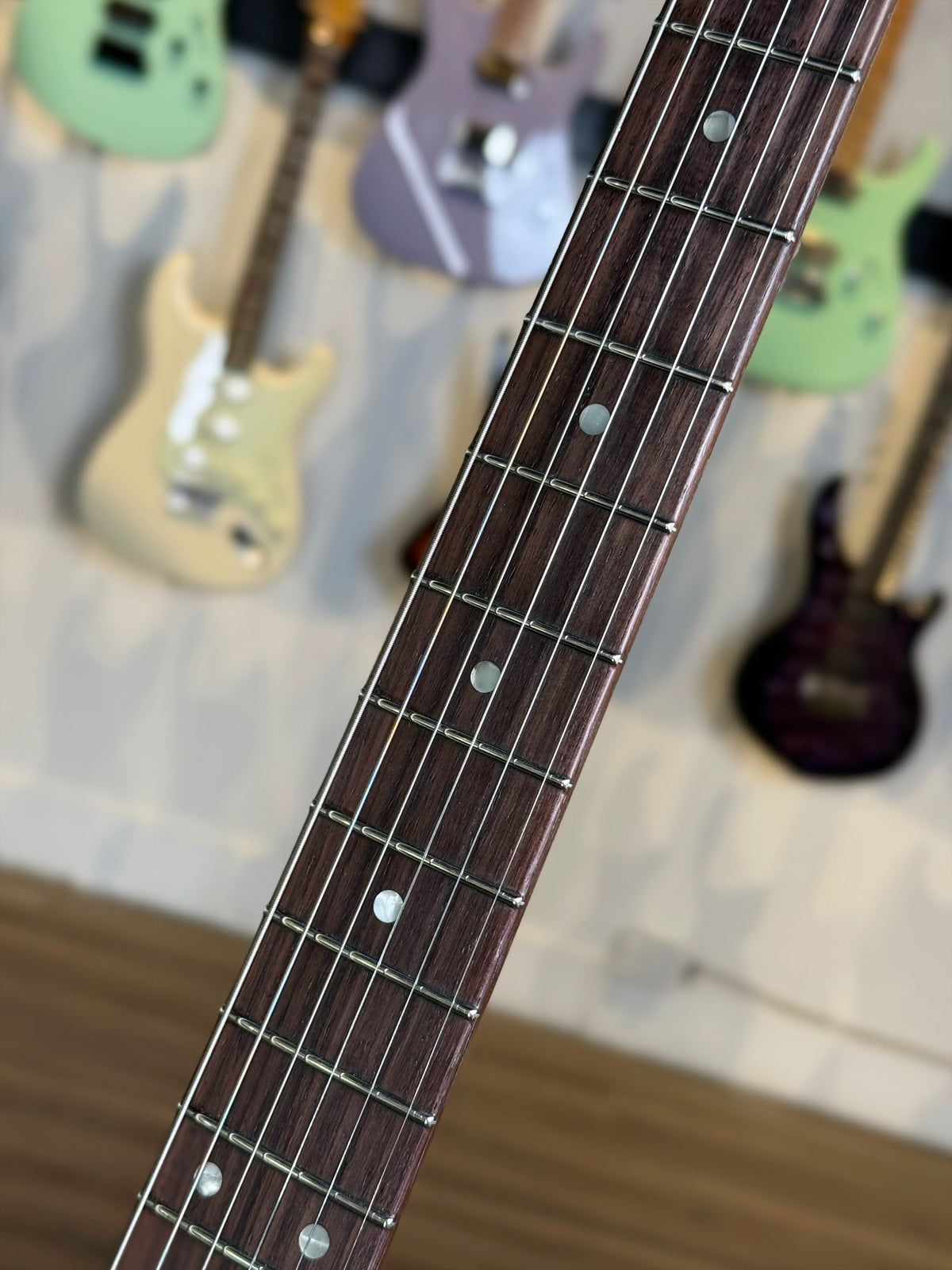 Novo Guitars Serus J Custom | Sherwood Green