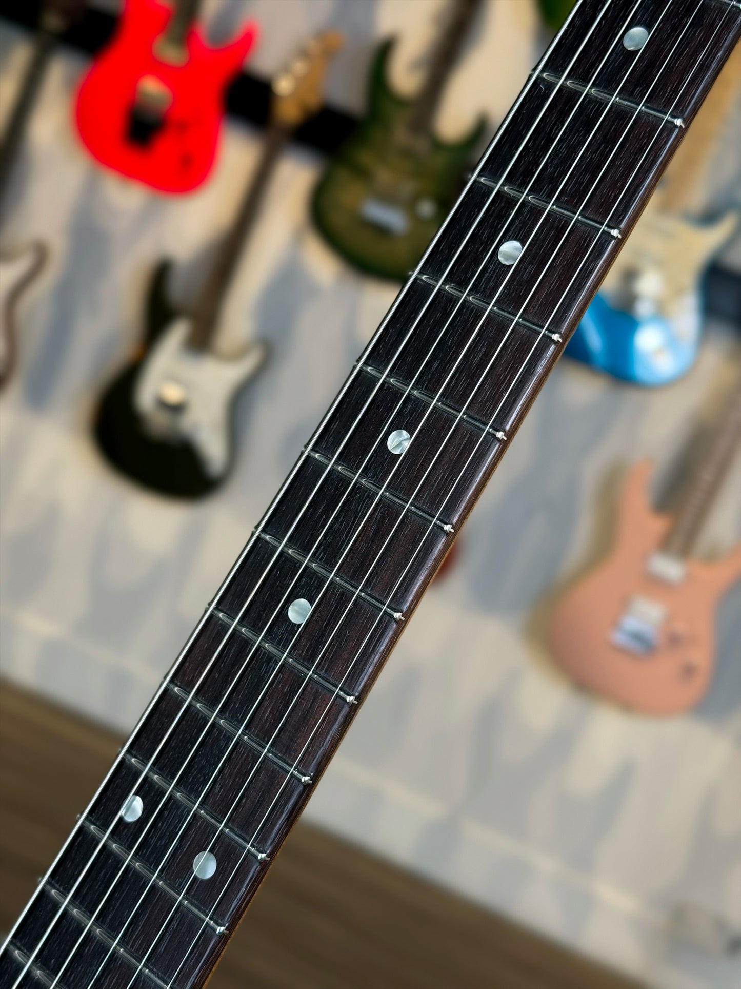 Novo Guitars Serus J Custom | Sonic Mary Kaye