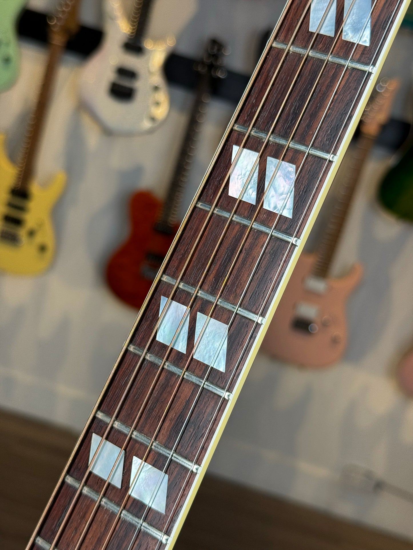 Gibson USA Hummingbird | Cherry Sunburst